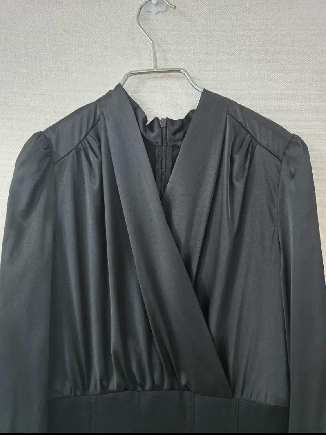 잇미샤 몸매강조 세련된 랩스타일 모직 원피스 상품이미지3