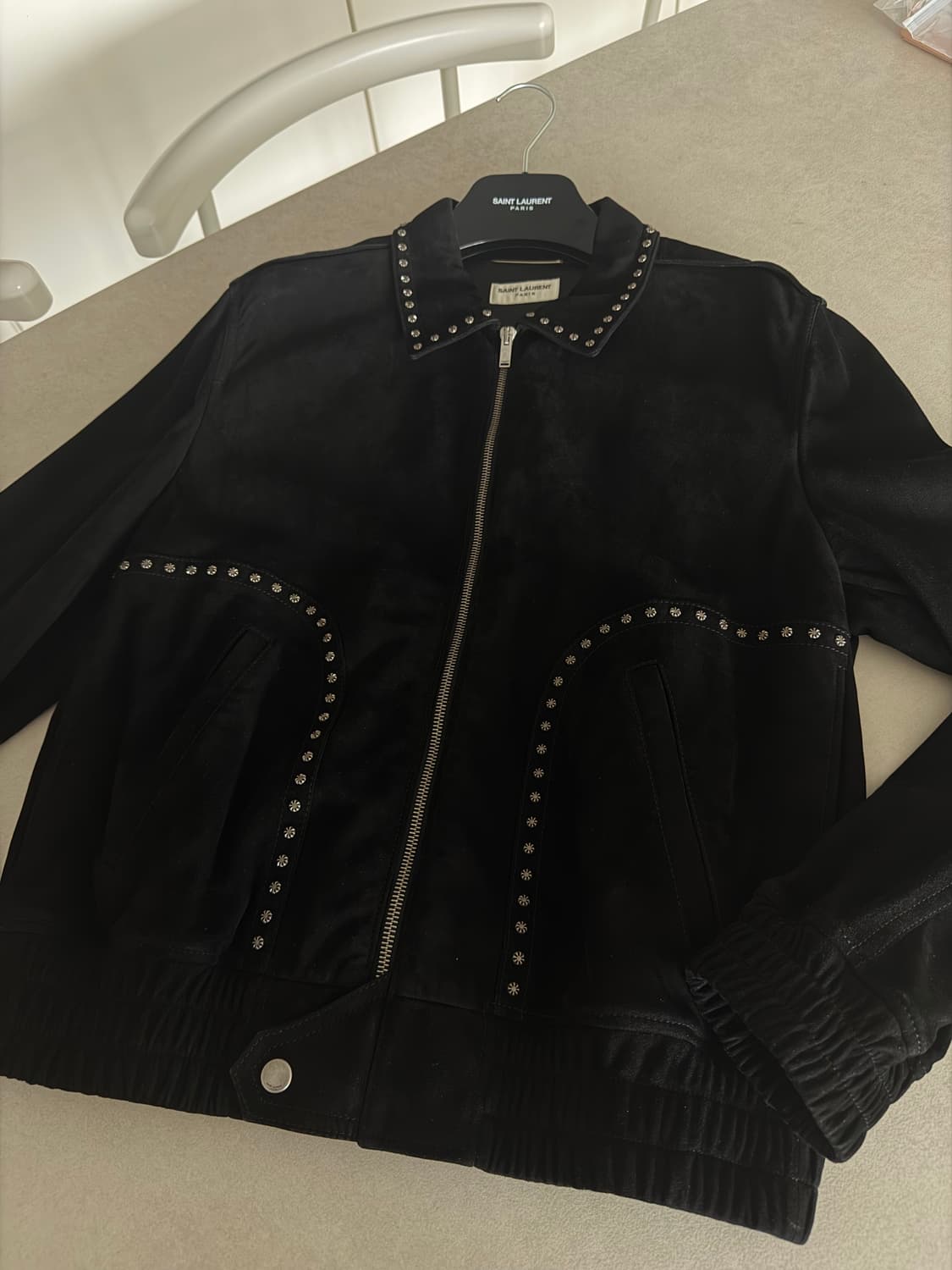 생로랑 스터드 스웨이드 자켓 54 상품이미지1