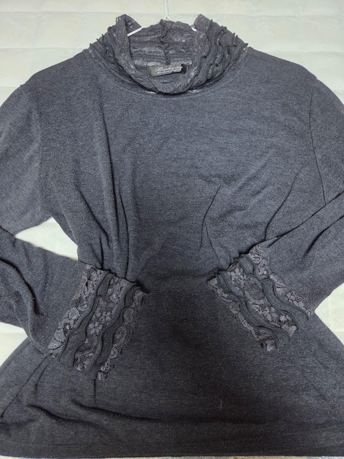 도쿄걸 공겜여주 st 무채색 롱슬리브 상품이미지1