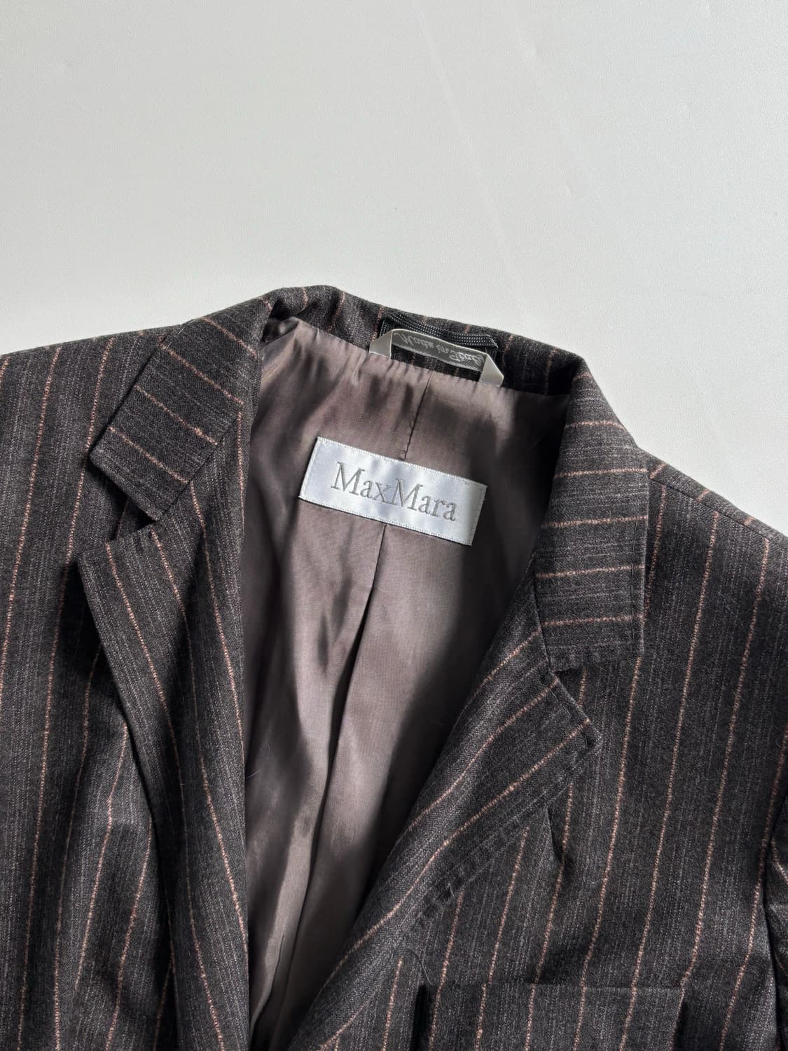 Max Mara 막스마라 차콜 스트라이프 블레이저 상품이미지7