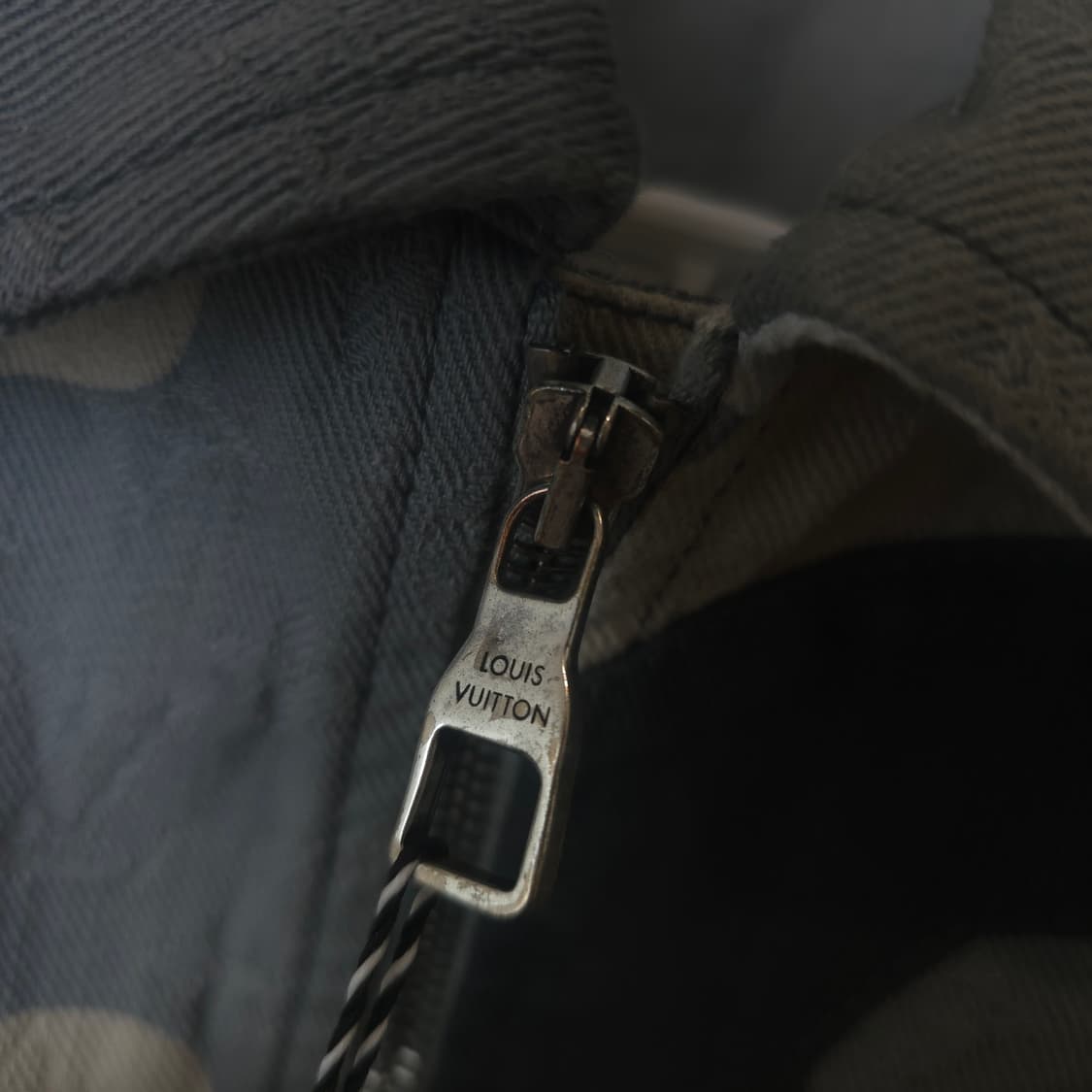 [정품/중고] 루이비통 패치워크 포트레이트 데님 자켓 상품이미지5