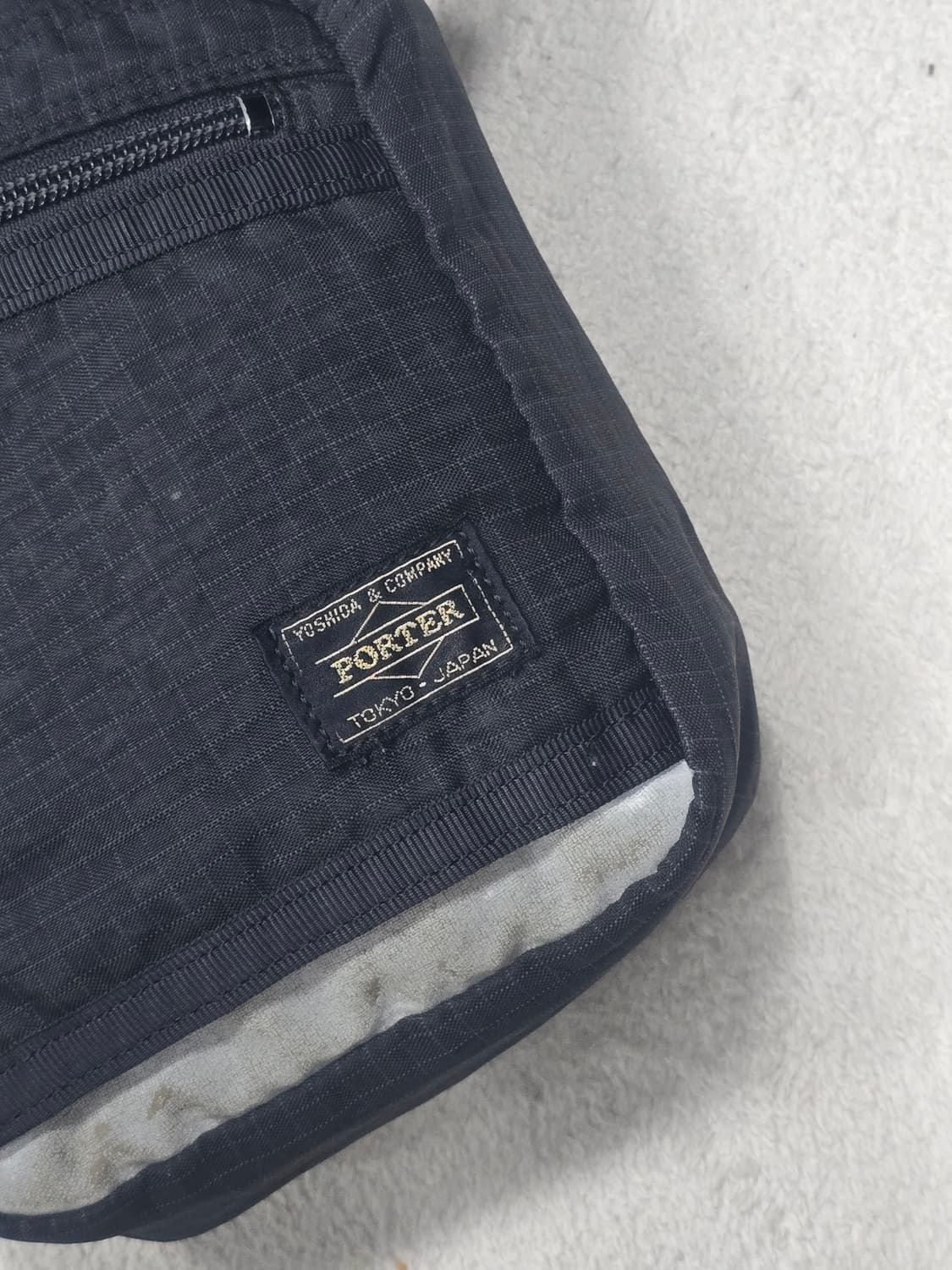 요시다포터 나일론 리플렉트 크로스백 상품이미지3