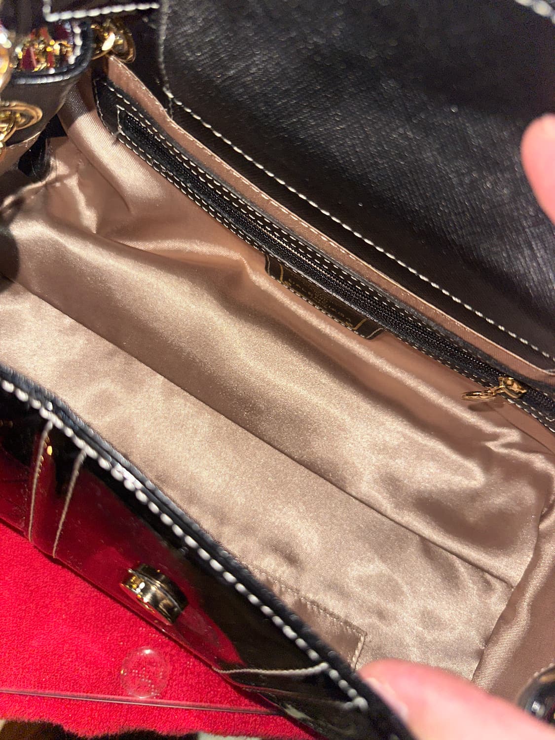 발렌시아가 에나멜 체인 숄더백 상품이미지7