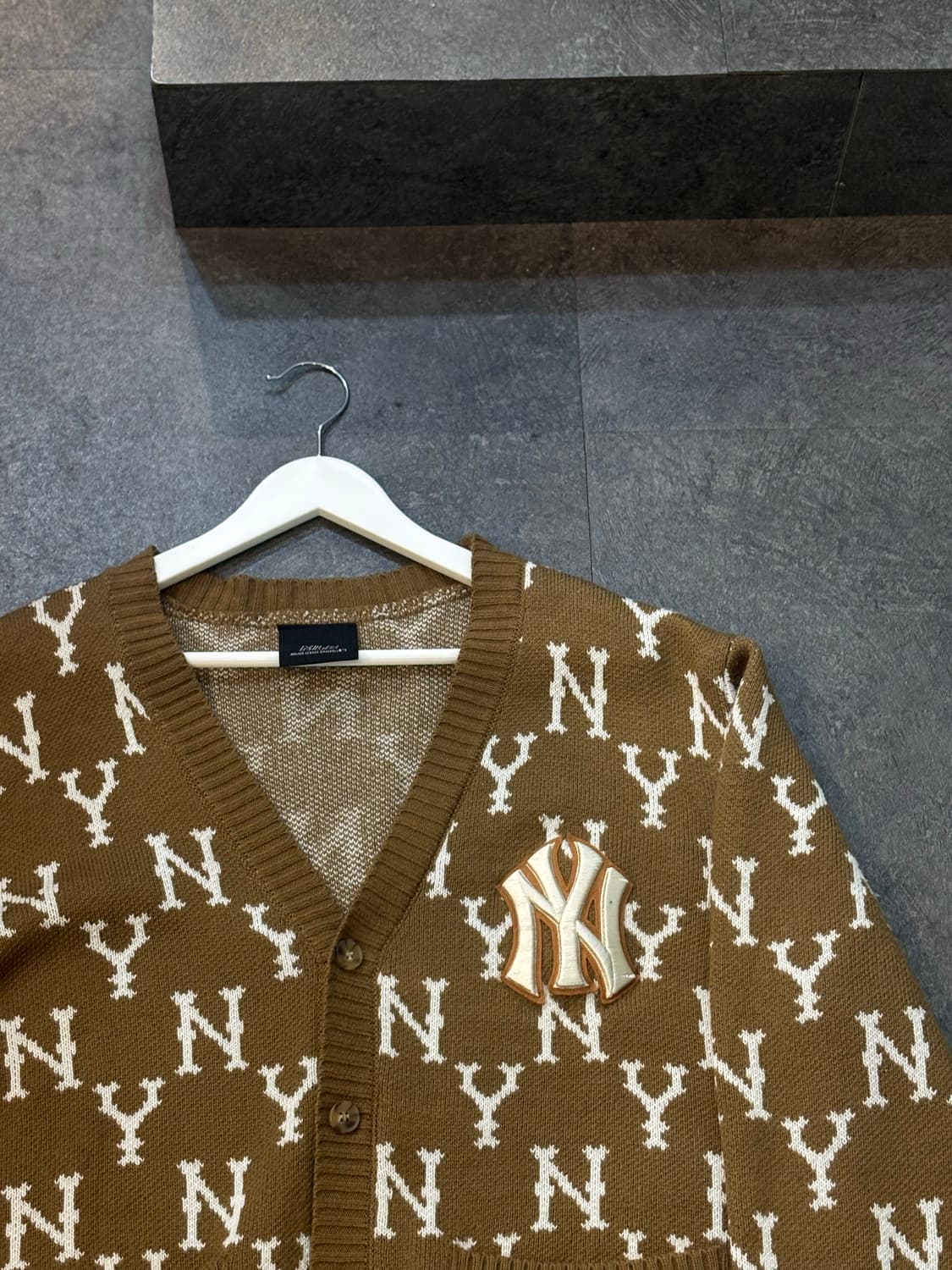 MLB 뉴욕양키스 모노그램 가디건 S사이즈 상품이미지4