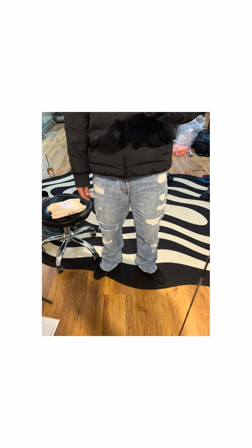 Urban Research 데미지 디테일 데님팬츠 상품이미지1