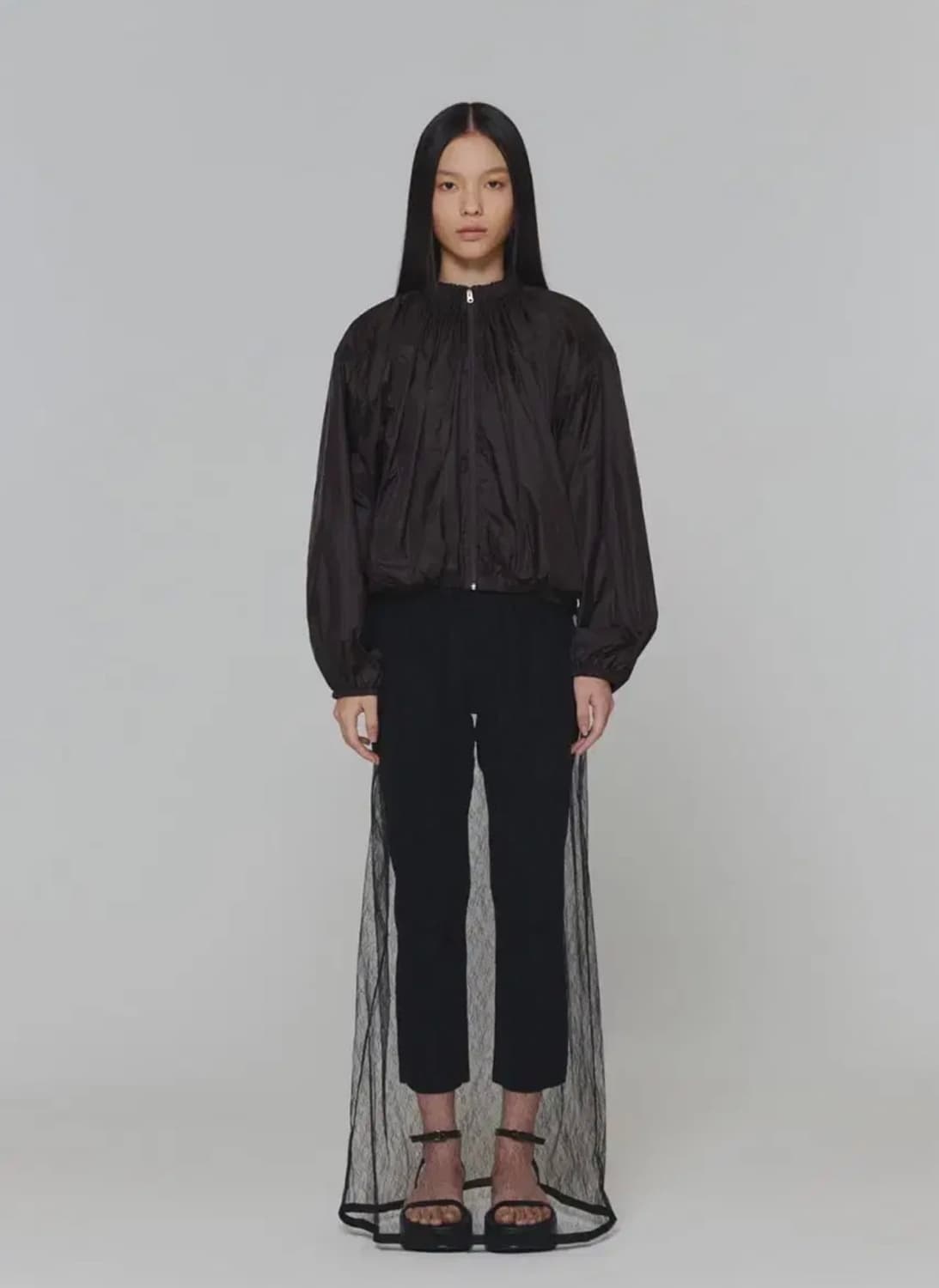 아모멘토 Neck Shirring Volume Jumper 상품이미지1