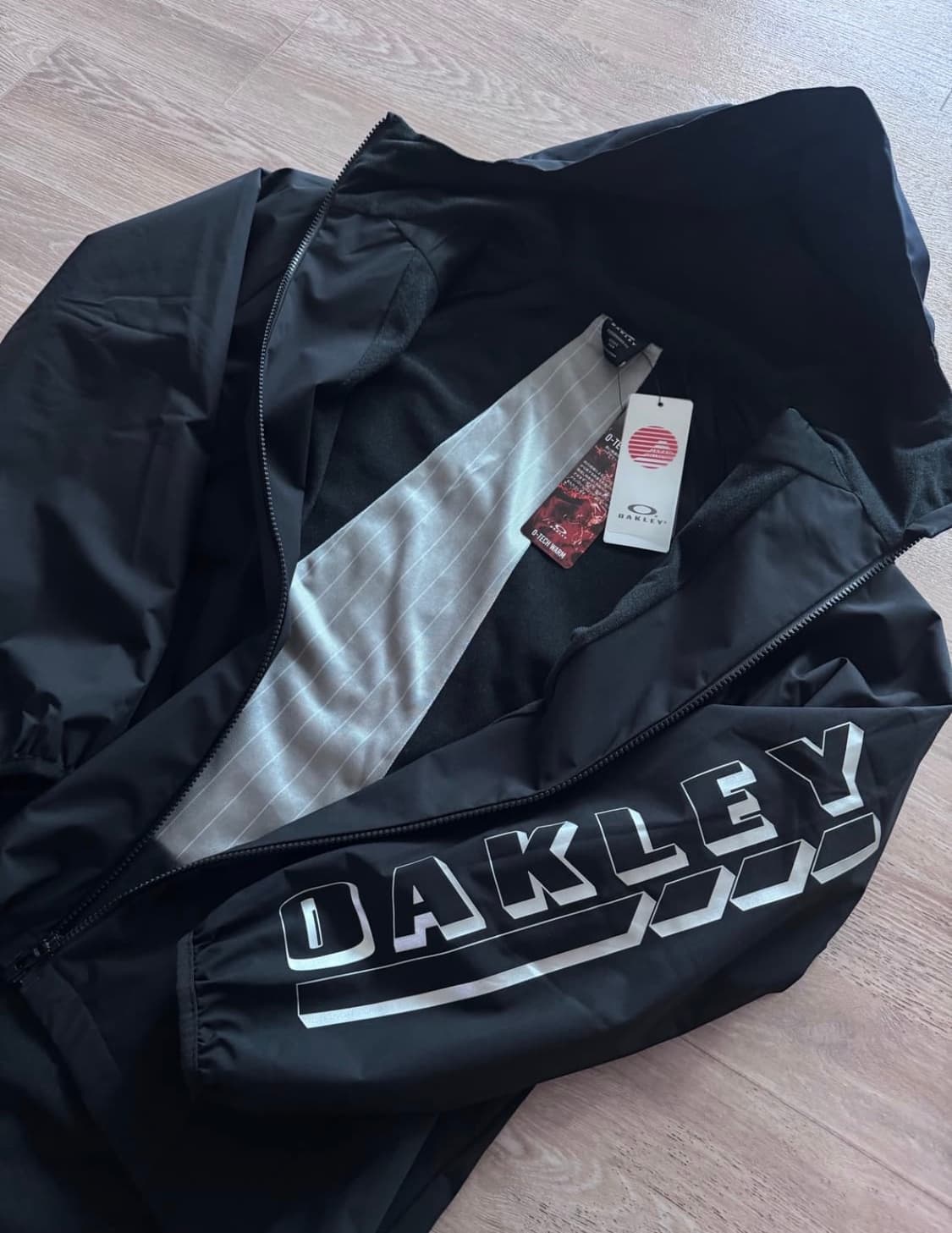 오클리 제펜 익스클루시브 바람막이 M 상품이미지2