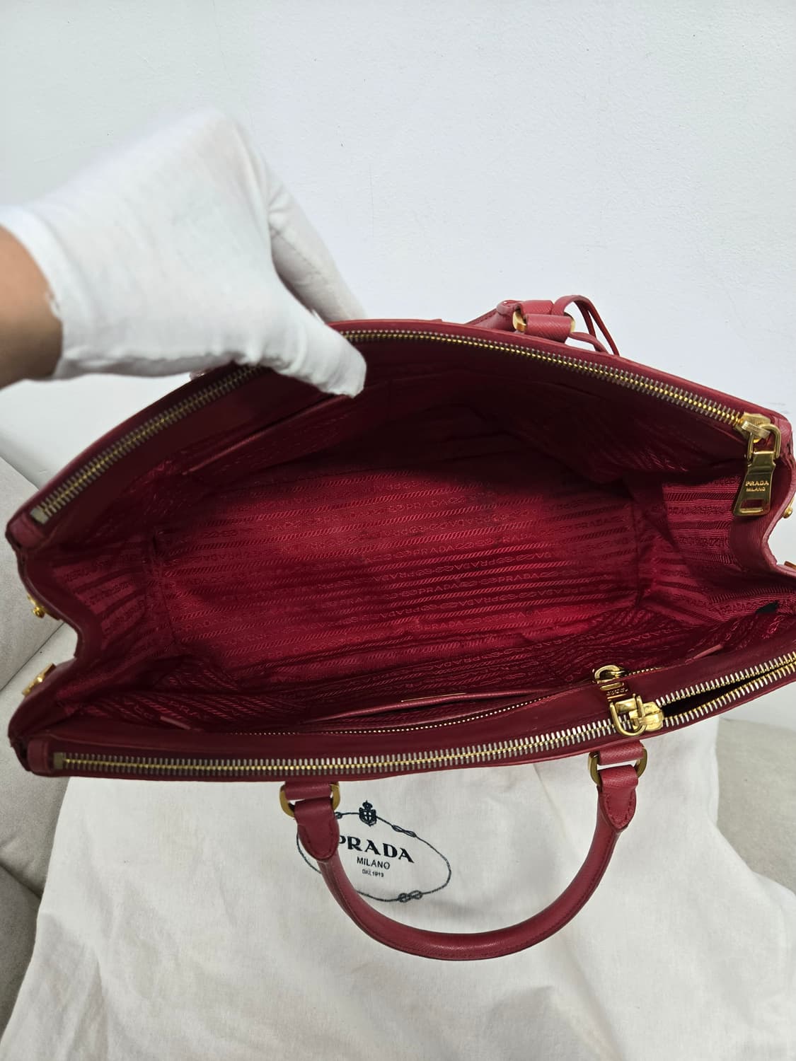 [보증서 정품]프라다 사피아노 토트백 상품이미지4