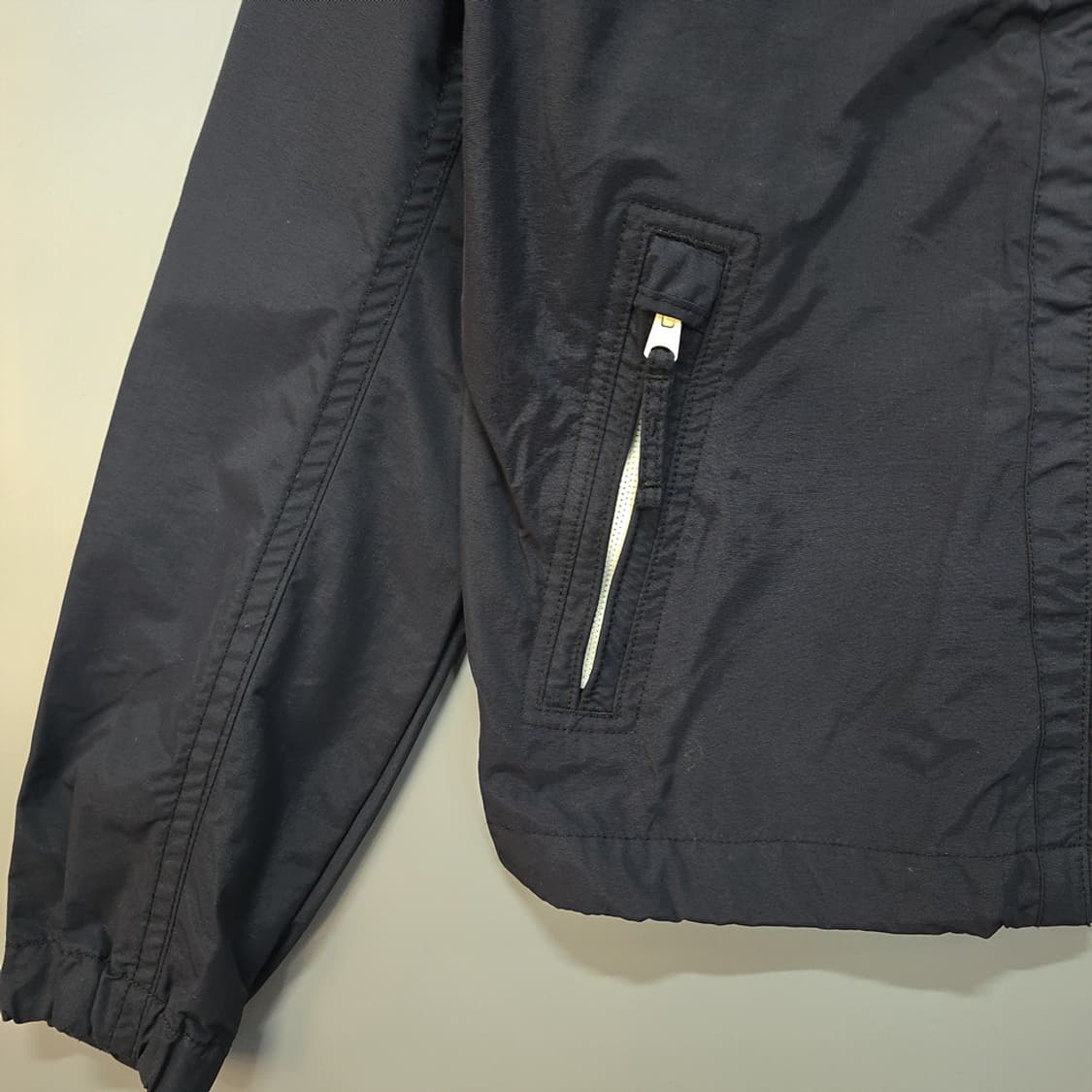 아베크롬비앤피치(Abercrombie & Fitch) 후드 바람막이 M 상품이미지4