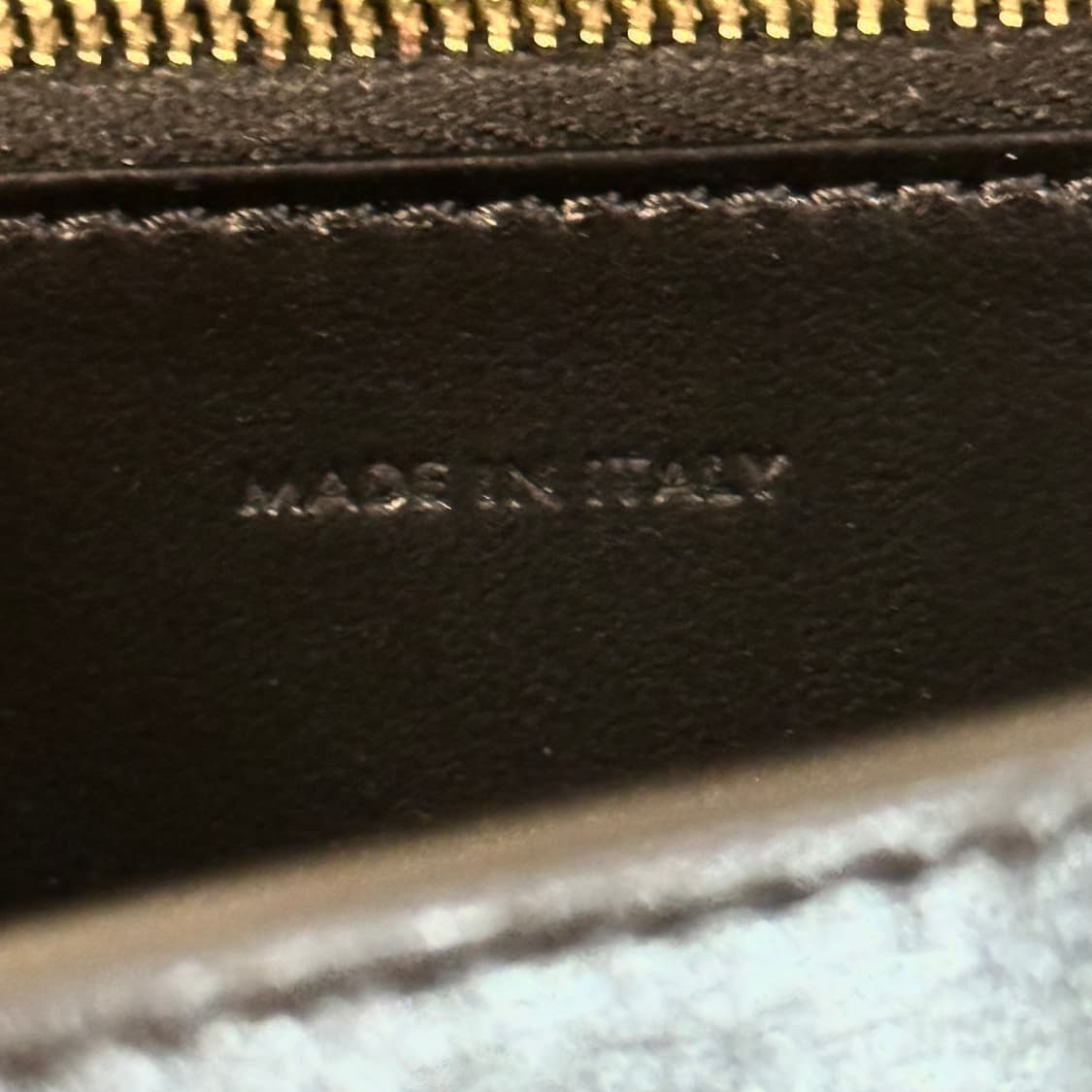 셀린느 트리오페 장지갑 카프스킨 롱월릿 상품이미지9