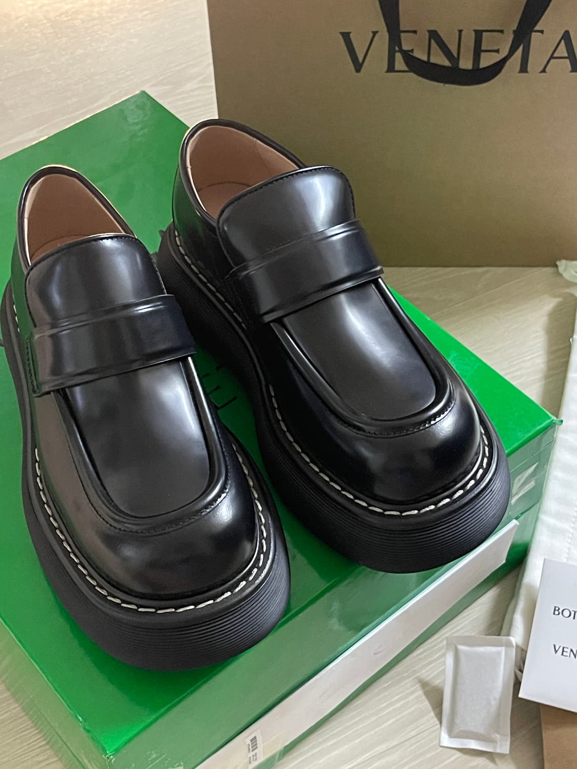 보테가베네타 바운스 로퍼 팝니다 39.5 상품이미지5