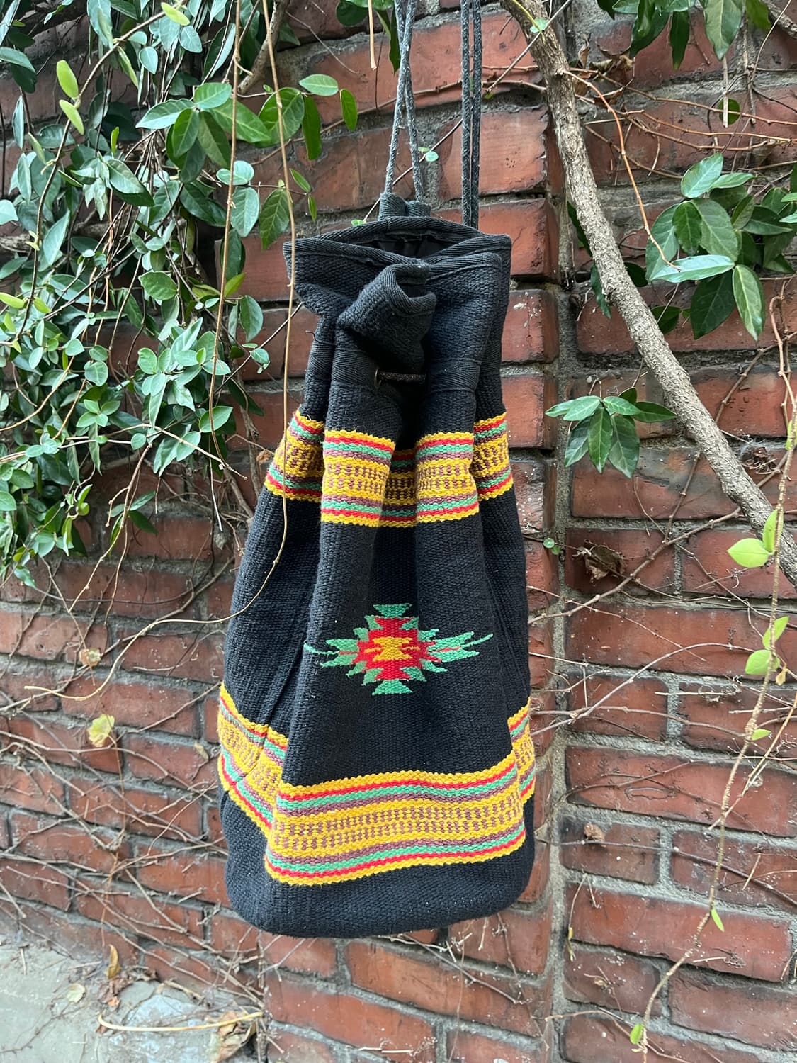 블랙 나바호 포인트 백팩 상품이미지2