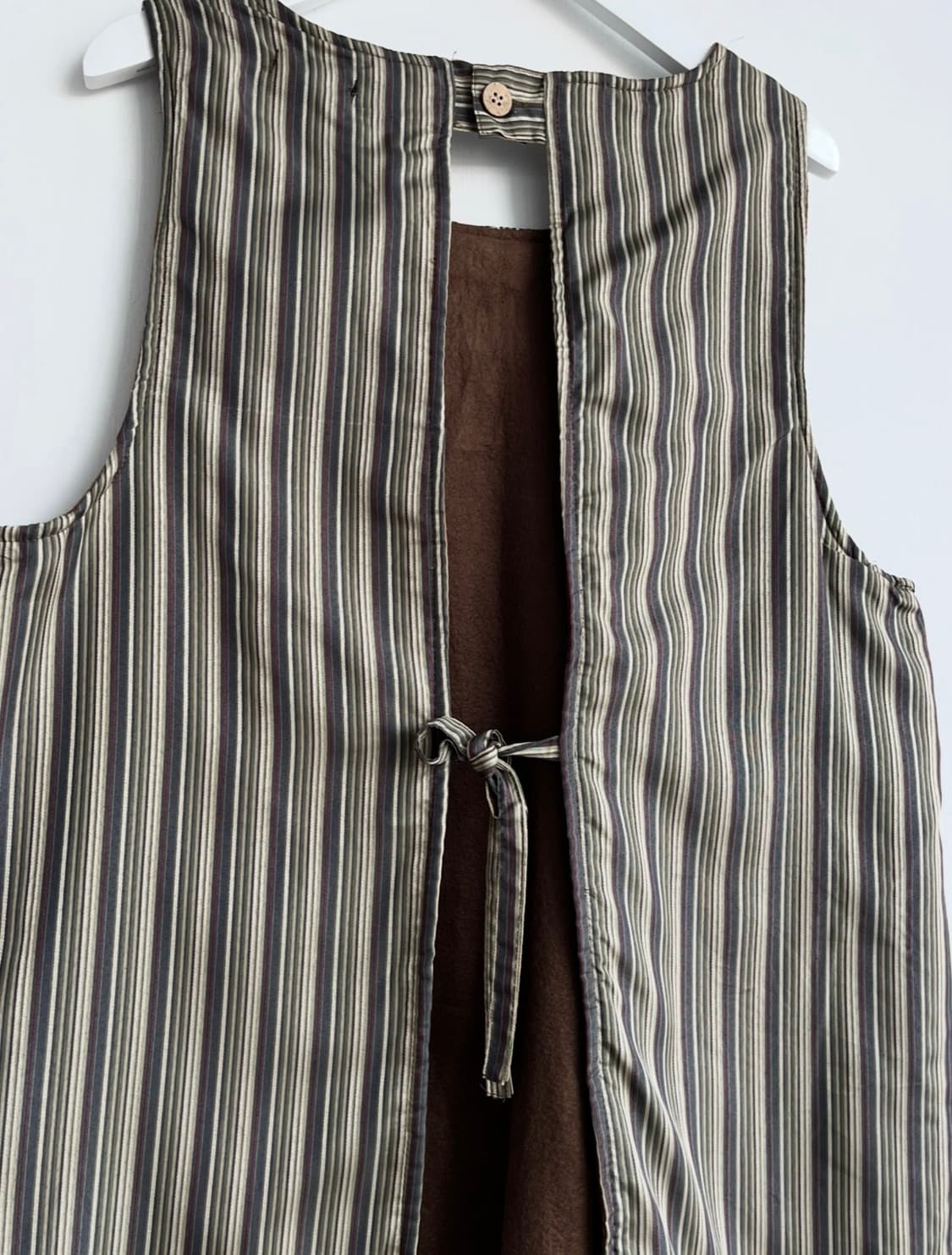 wo go ko ro 스트라이프 포켓 레이어드 베스트  상품이미지5