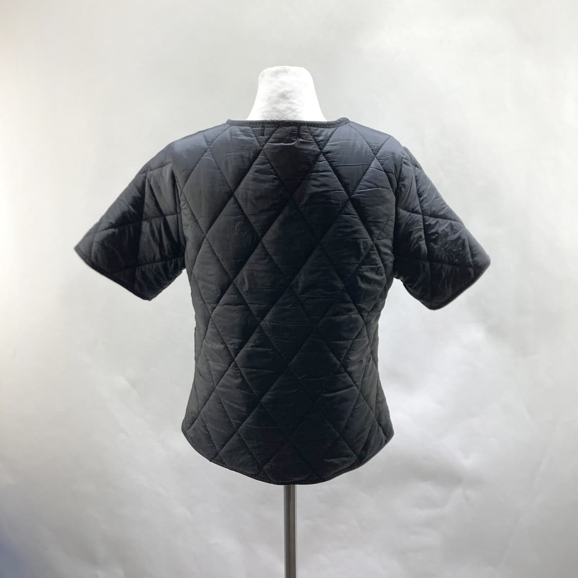 김영주 골프 여성 안감털 누빔 반팔자켓 95  상품이미지3