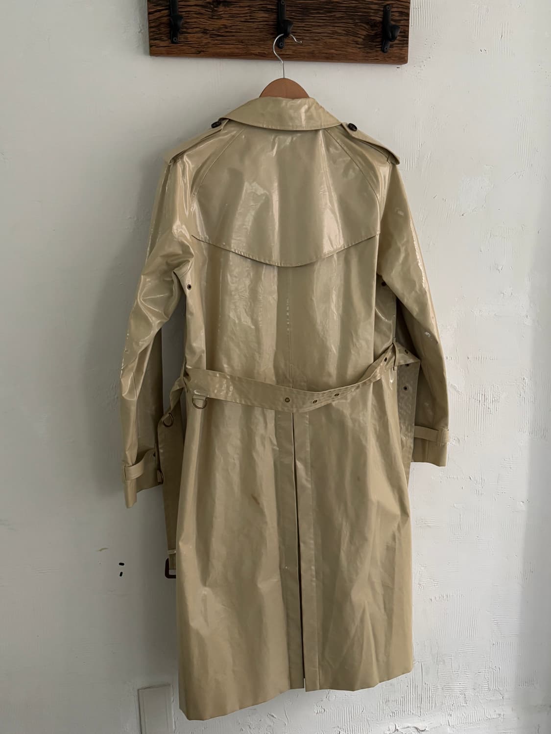 Burberry 버버리 라미네이트 더블 트렌치 코트  상품이미지6