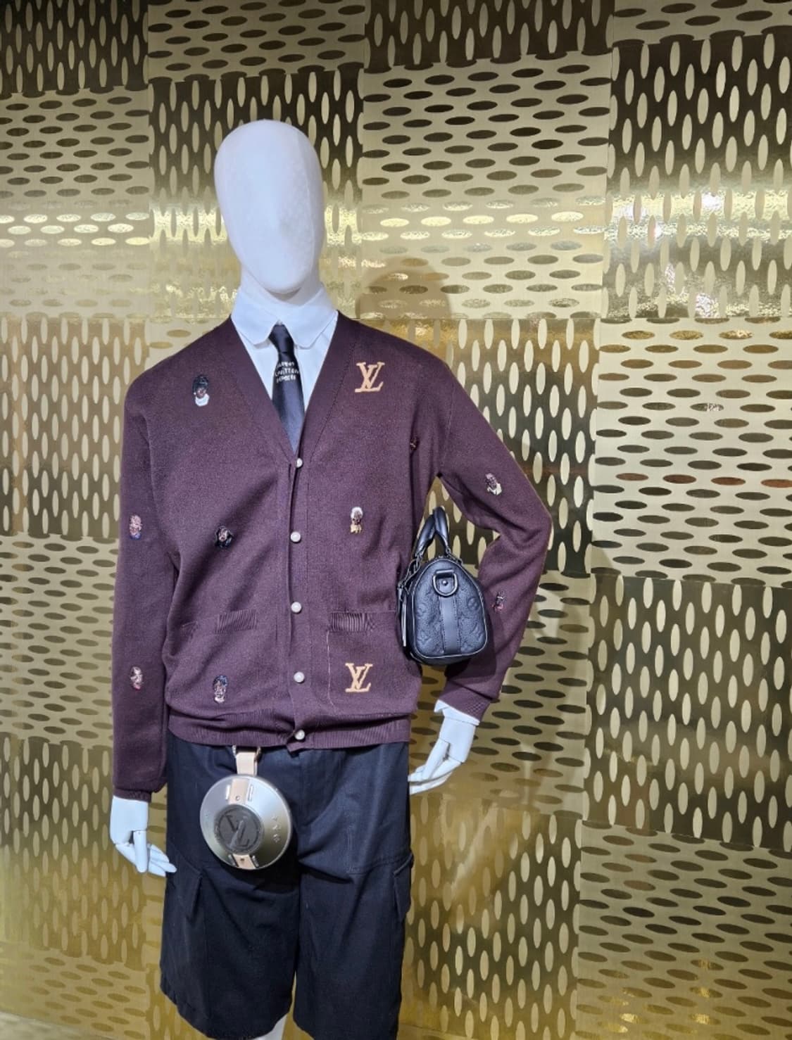 (100-105) 24SS 루이비통 엠브로이더드 코튼 가디건 상품이미지1