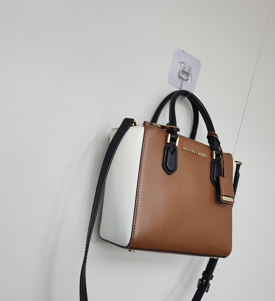 마이클코어스 토트백 크로스백 상품이미지2