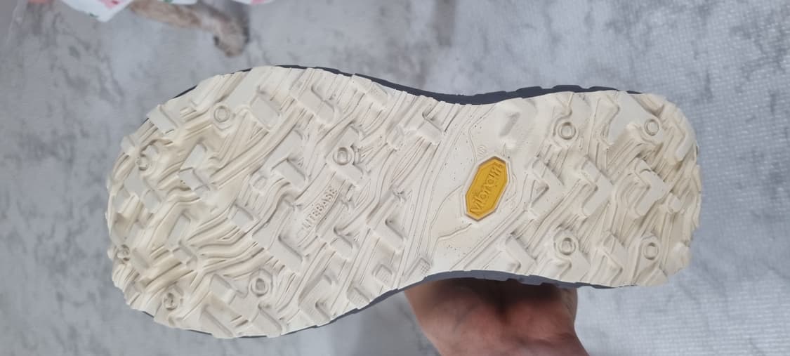 노다 런 001 레몬 260 us 8 상품이미지6