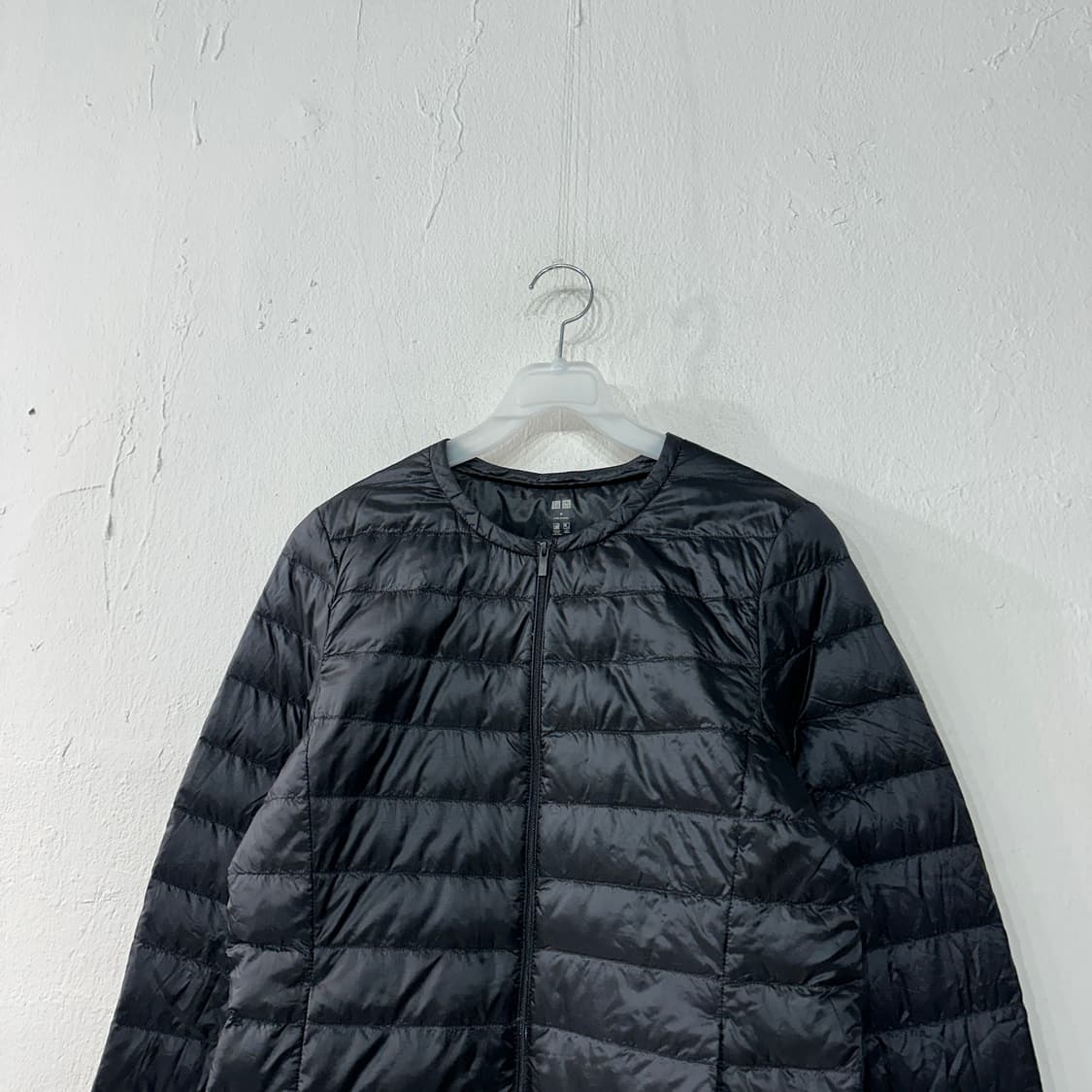 유니클로 경량패딩 여성M 상품이미지2