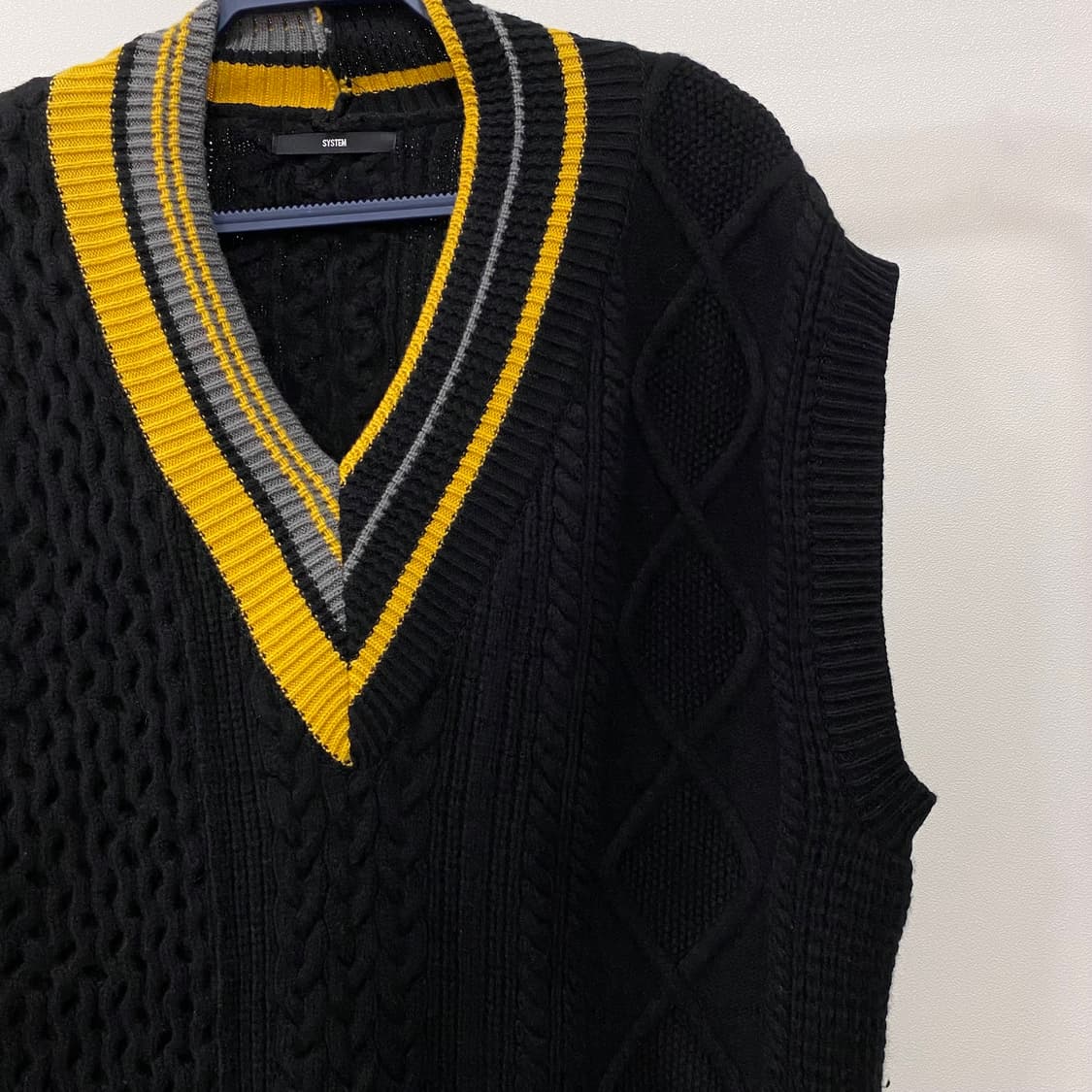 한섬 시스템옴므 캐시미어 헤비울 크리켓 니트 베스트 상품이미지4