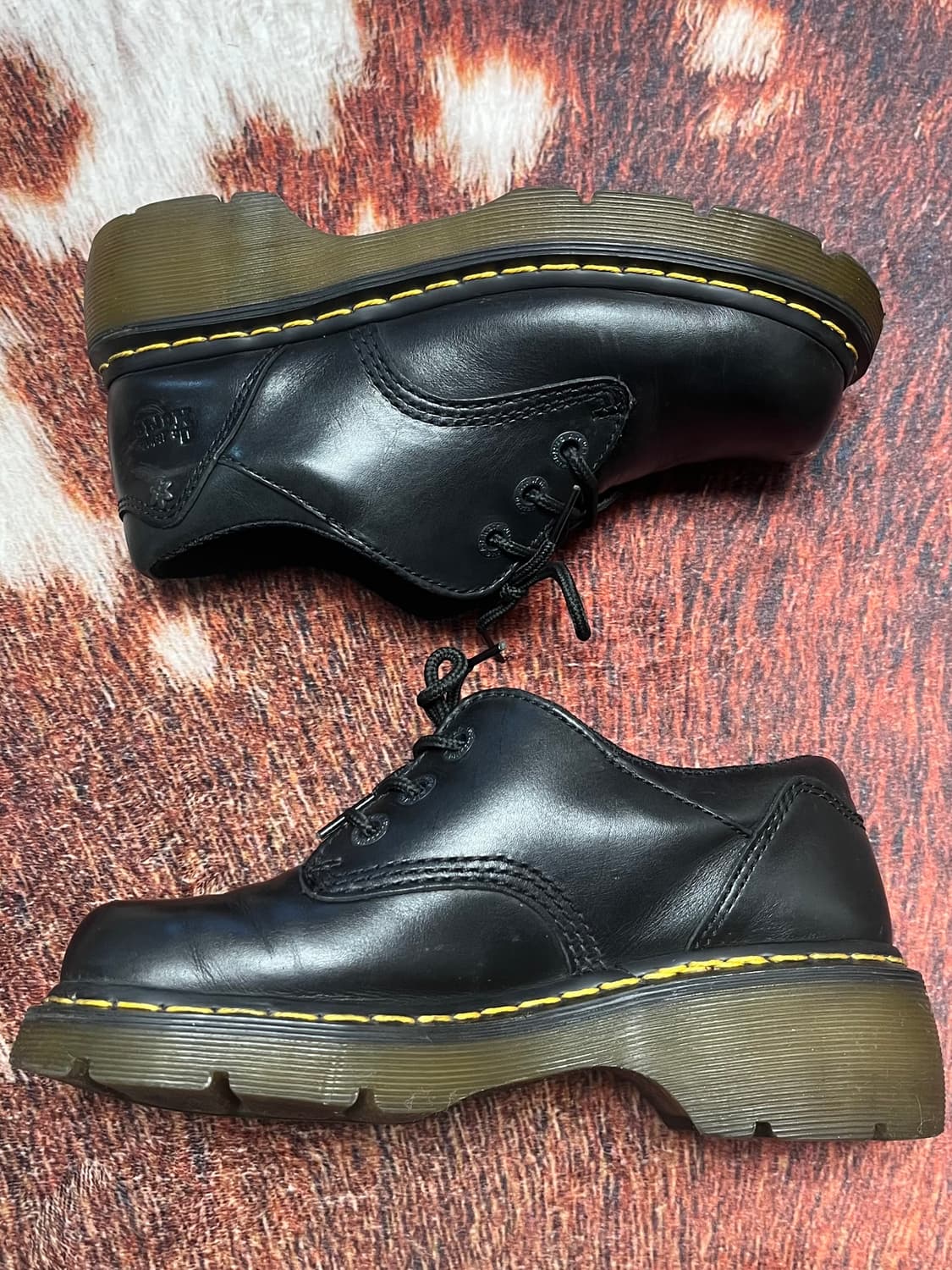 [37] 닥터마틴 찬다 Chanda 3홀 로퍼 블랙 상품이미지1