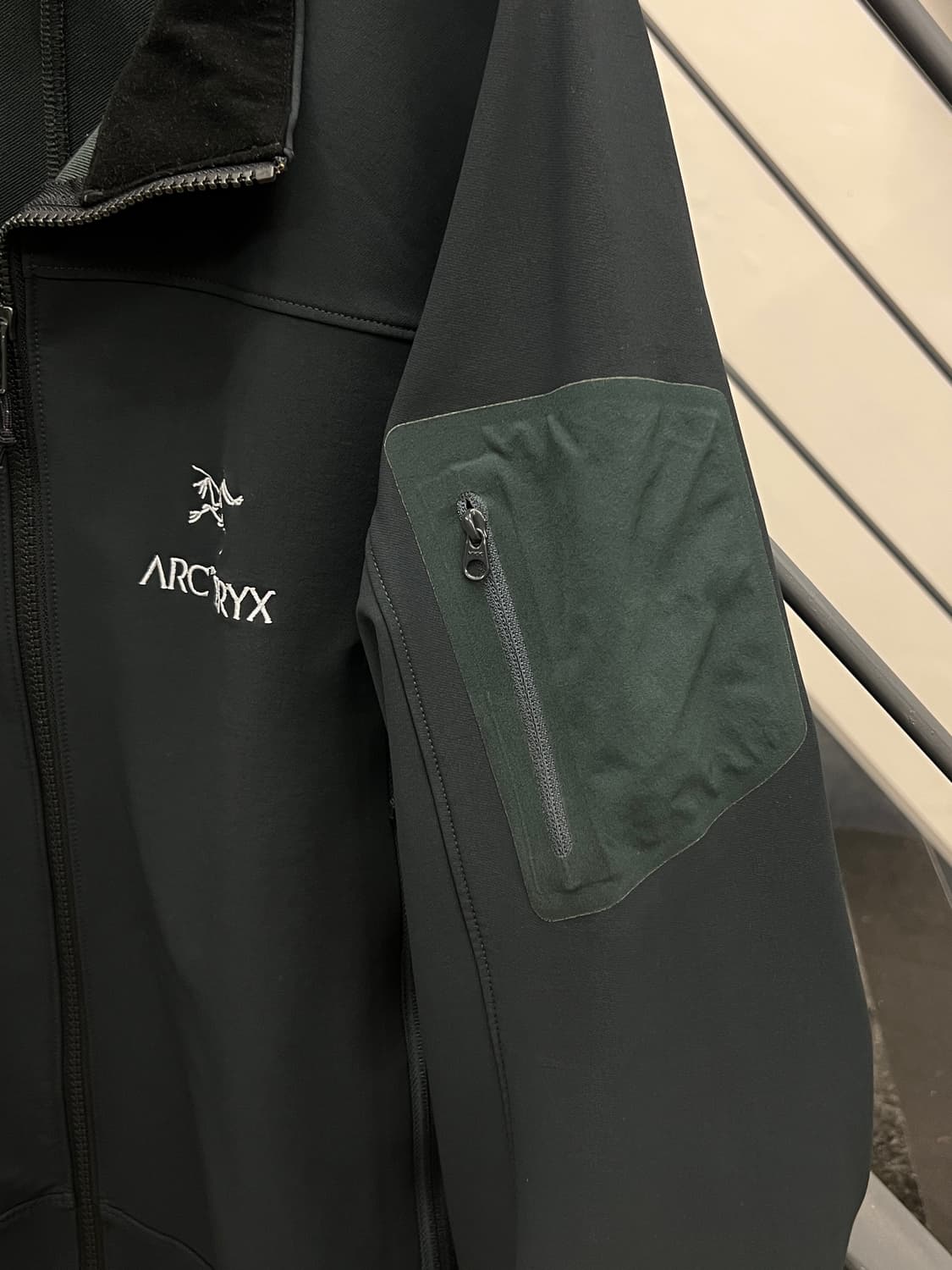 아크테릭스 감마 MX 소프트쉘 상품이미지5