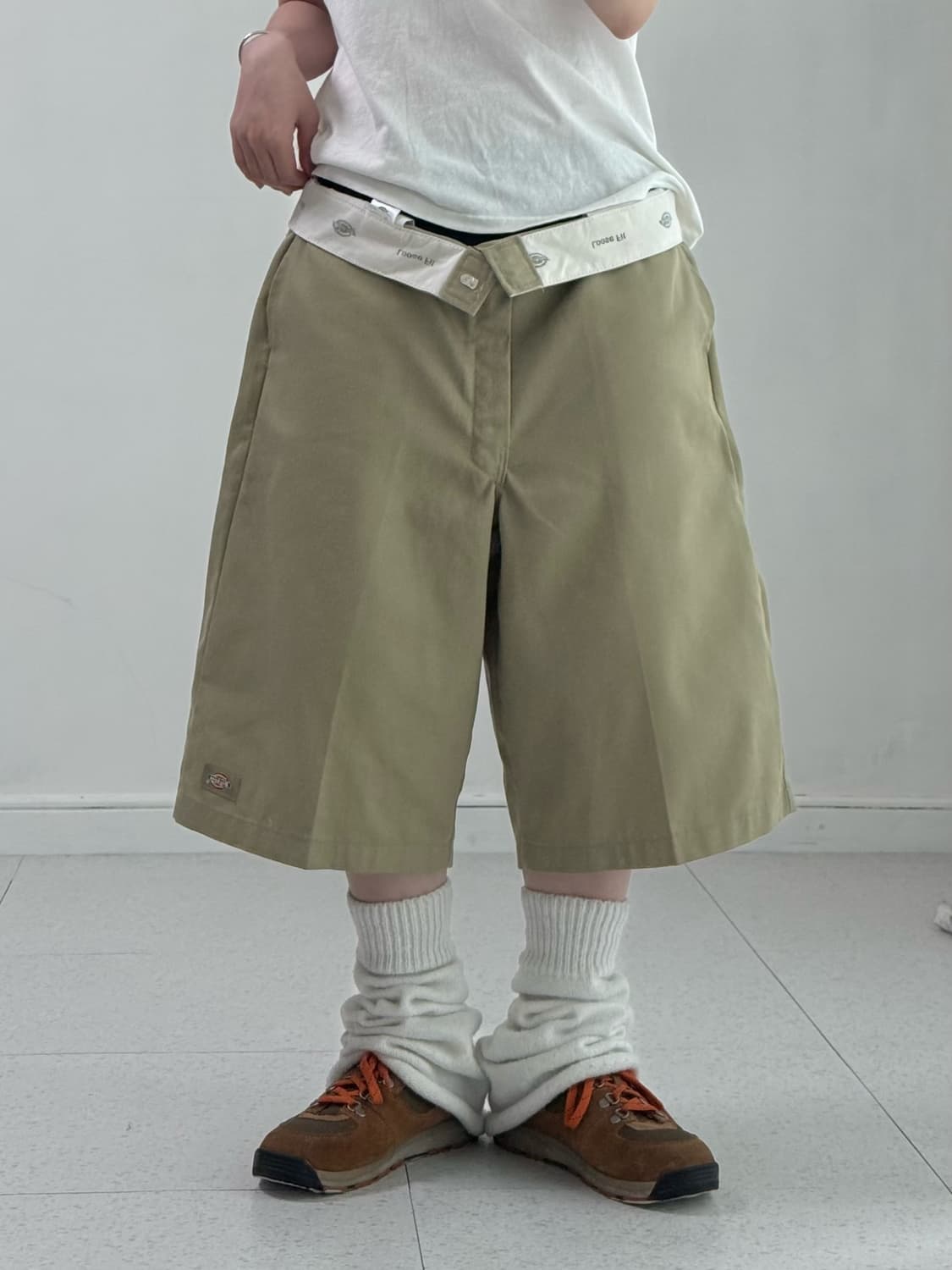 디키즈 베이지 버뮤다 팬츠 상품이미지1