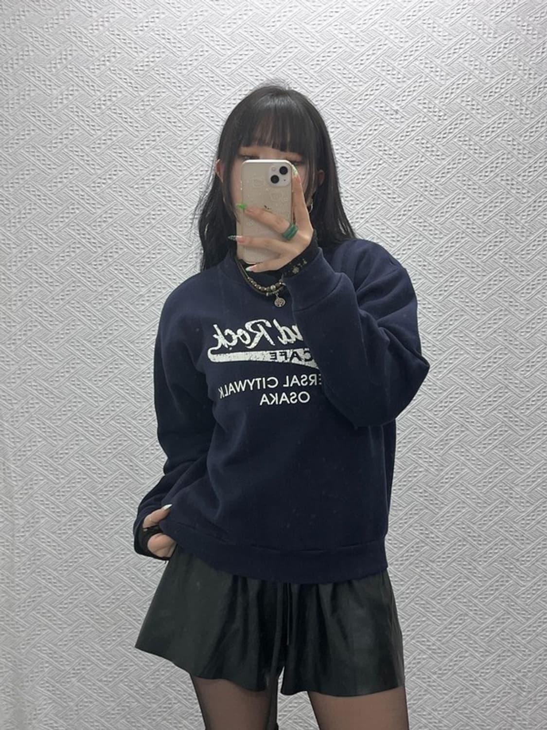 하드락카페 올드스쿨 빈티지 디스트로이드 로고 맨투맨 M C09112 상품이미지2