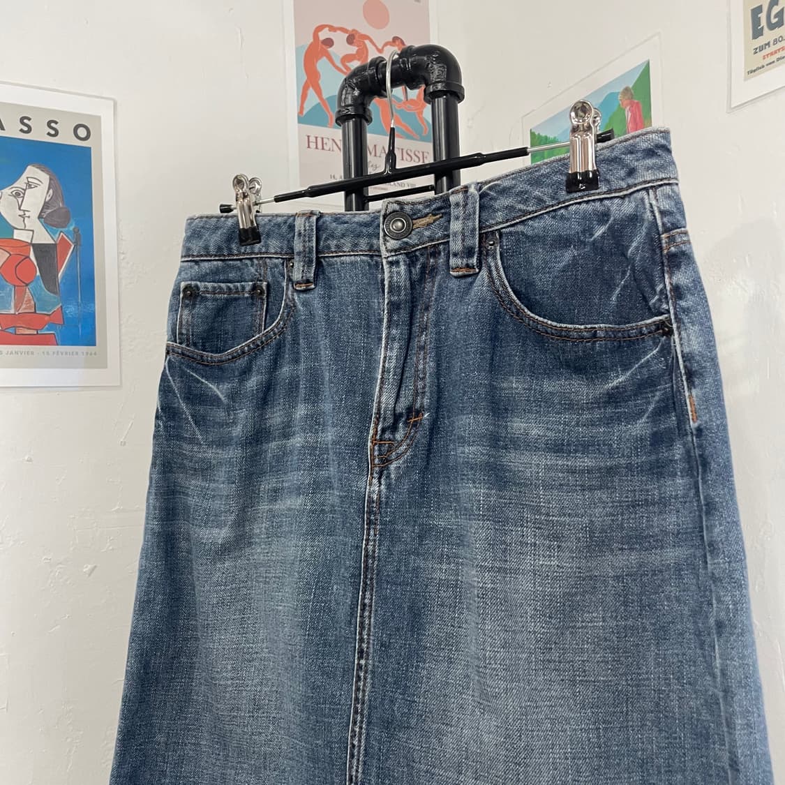 미디엄블루 데님 미디 스커트 상품이미지4