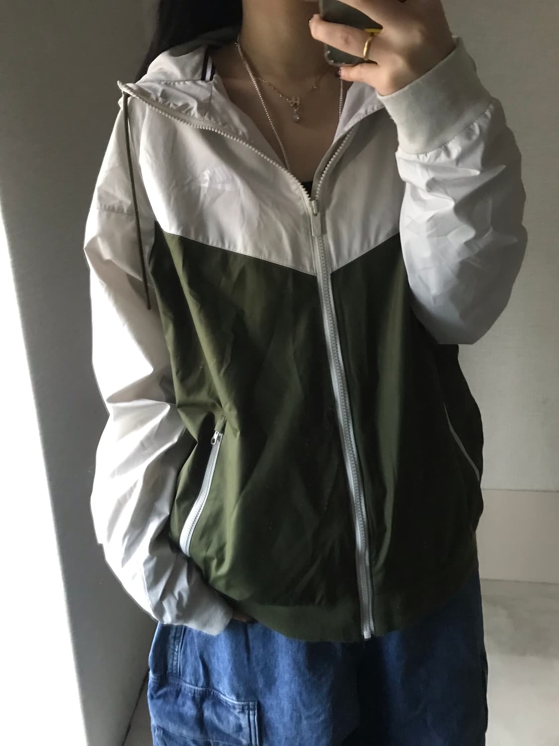 나이키 카키 화이트 바람막이 상품이미지5