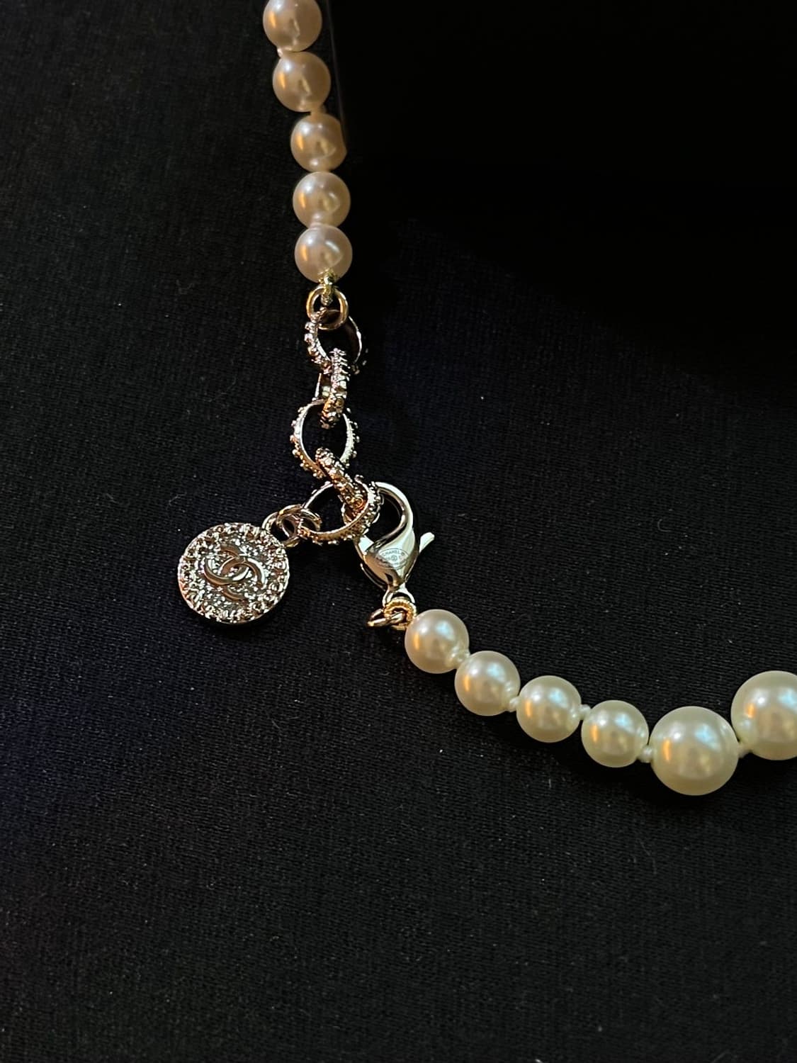 샤넬 정품 CC 빈티지 진주 업사이클링 네크리스 상품이미지7