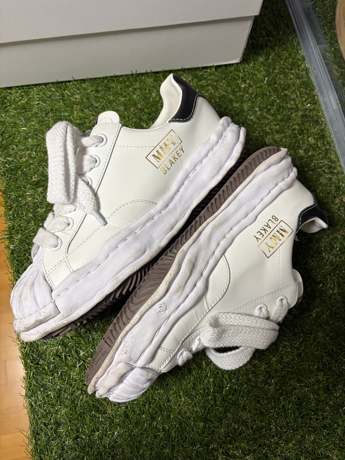 미하라 야스히로 블레이키 og 레더 화이트 41 상품이미지2