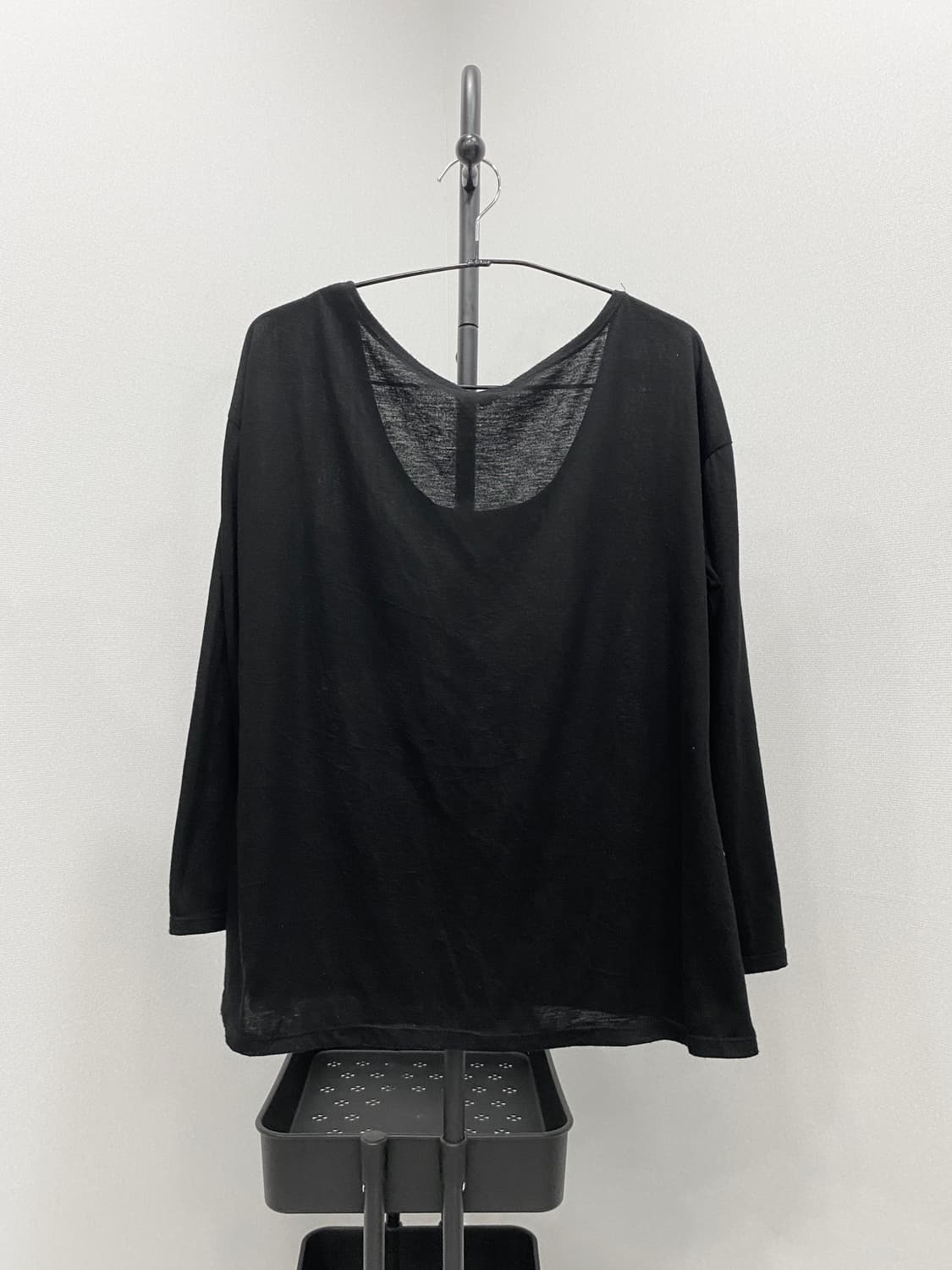 Glossy Sequin Pocket Top 상품이미지3