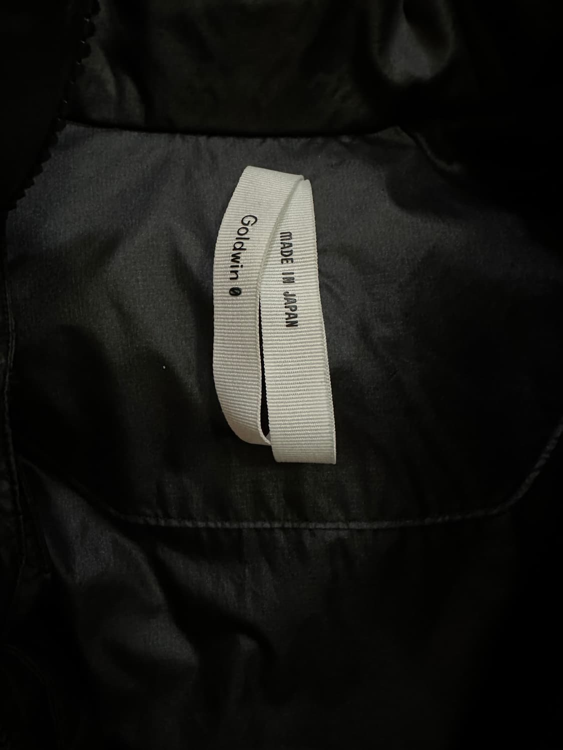 [4] 23fw 골드윈0 다운 자켓 패딩 상품이미지3