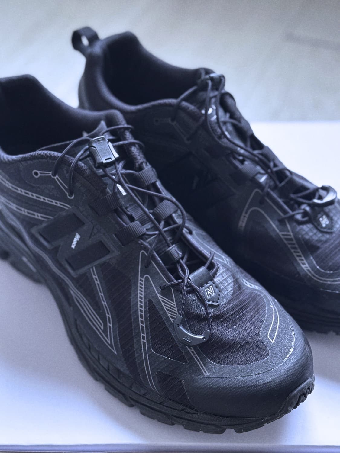 뉴발란스 1906R 블랙다크실버 상품이미지2