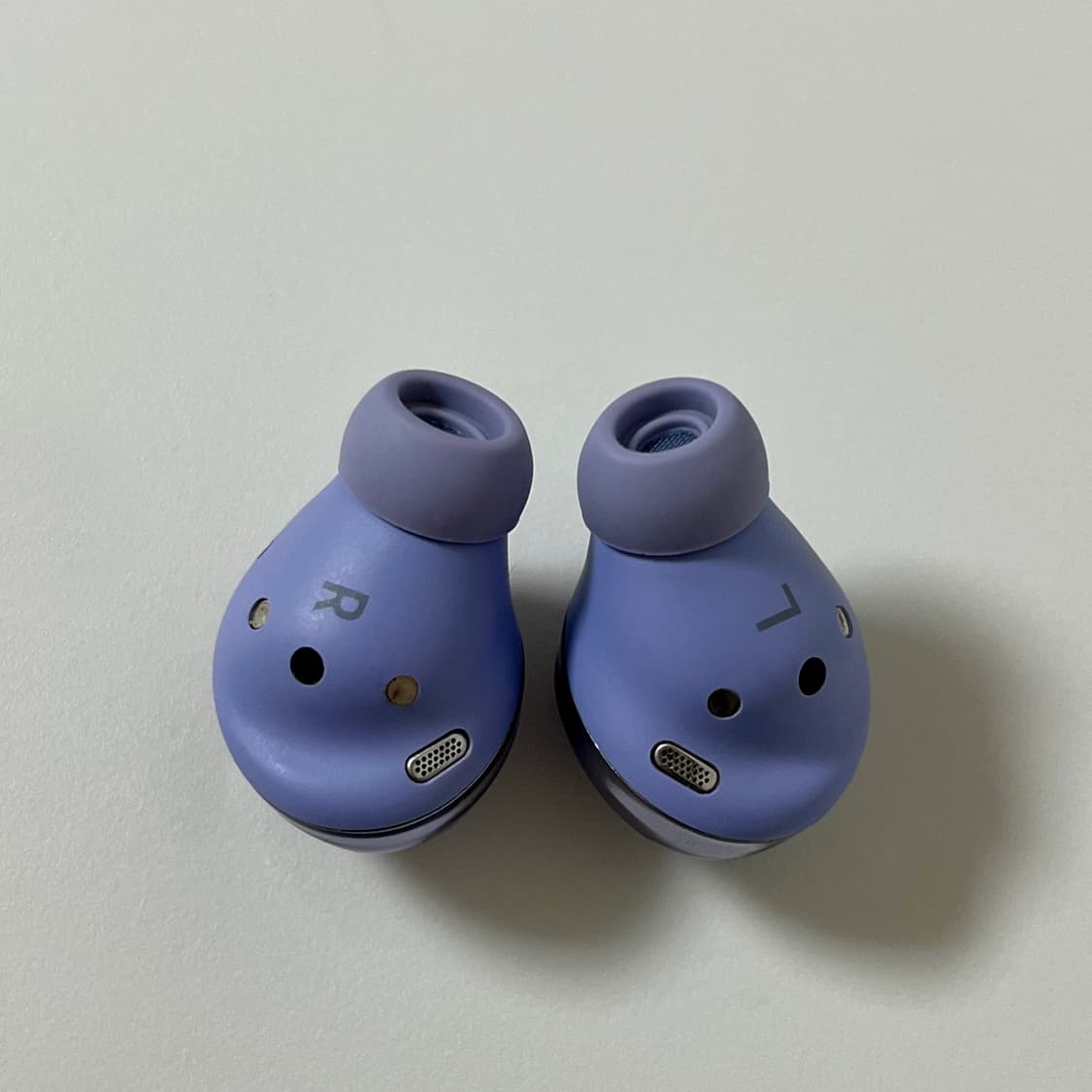 [S급/단품] 삼성 갤럭시 버즈 프로 팬텀 바이올렛 상품이미지3