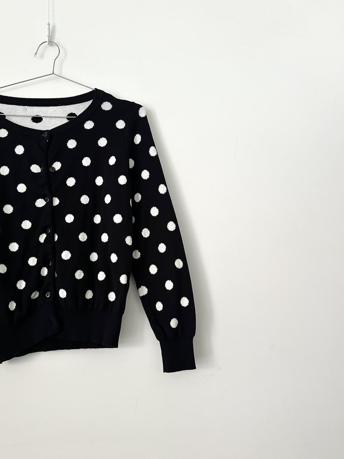Dot simple cardigan / black 상품이미지4
