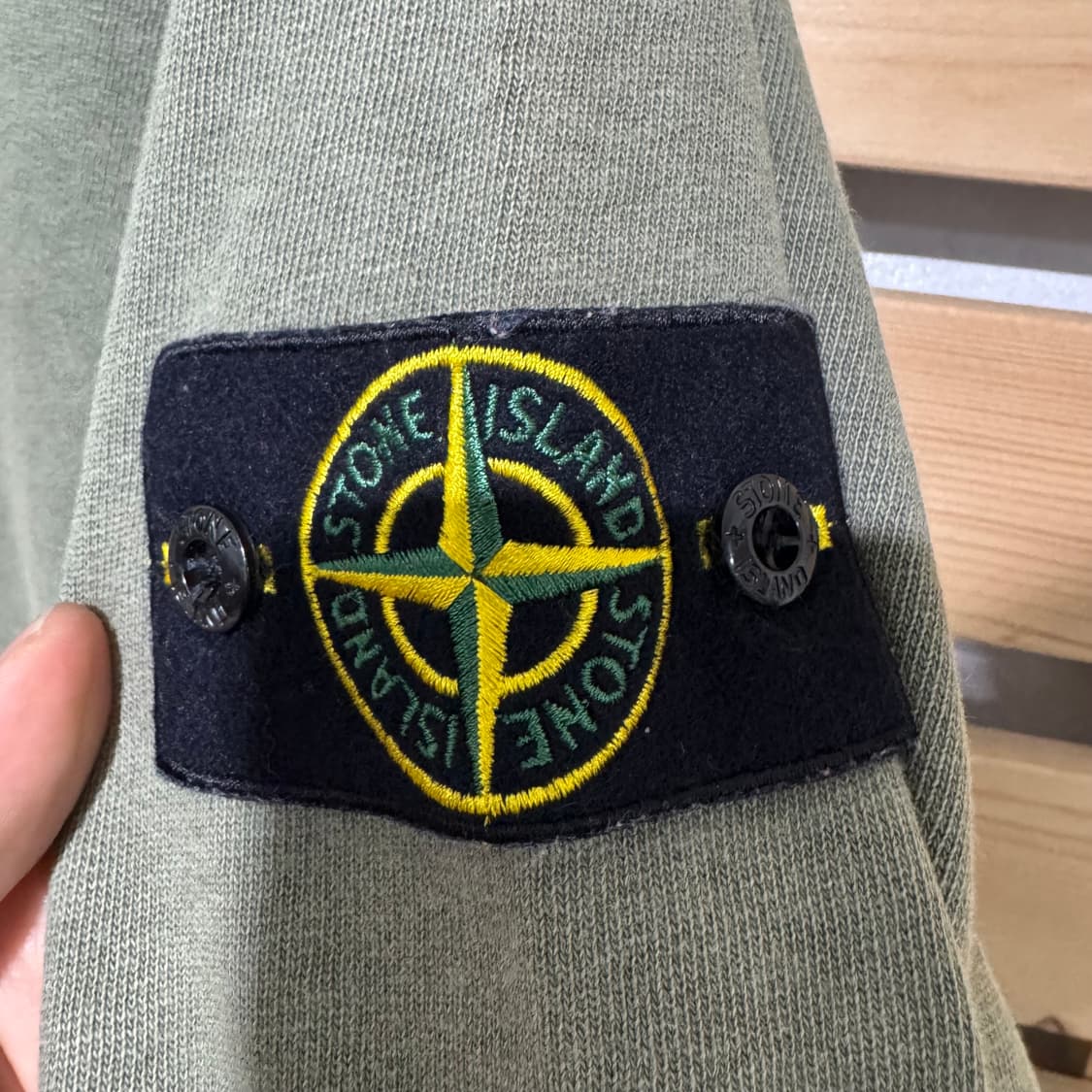 스톤아일랜드 맨투맨 상품이미지2