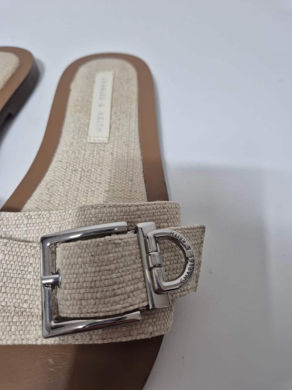 찰스앤키스 리넼 메탈릭버클 슬라이드 상품이미지3