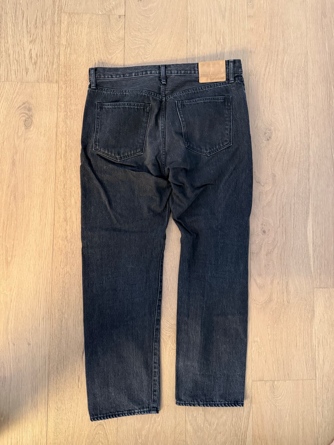 오디너리 핏츠 블랙 워시드 데님 32 상품이미지2