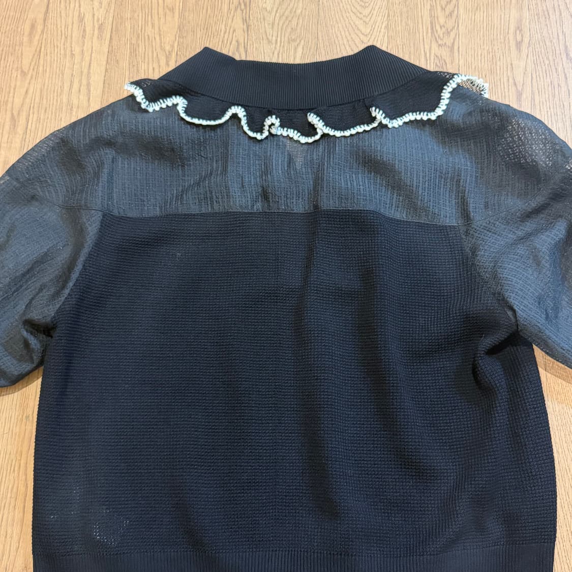 한섬 SJSJ 시스루 카라 반팔 니트 상품이미지4