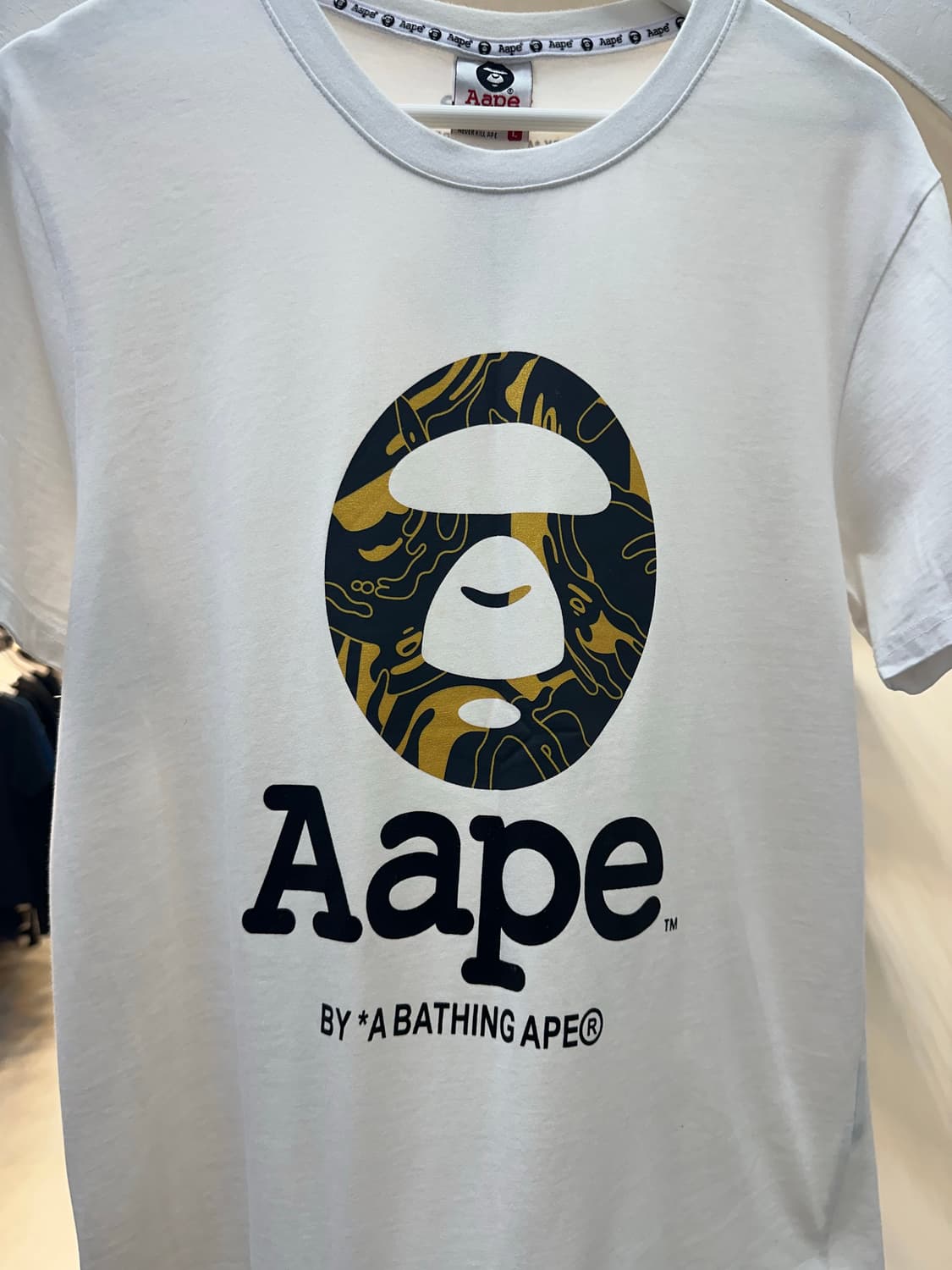 Aape 에이프 빅로고 반팔티 상품이미지2