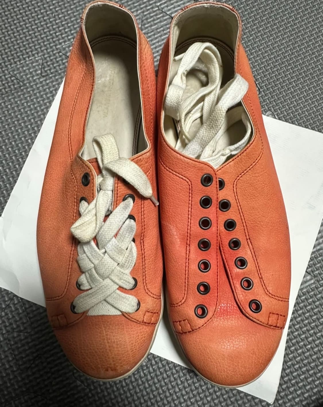 보테가베네타 정품 스니커즈 275 상품이미지1