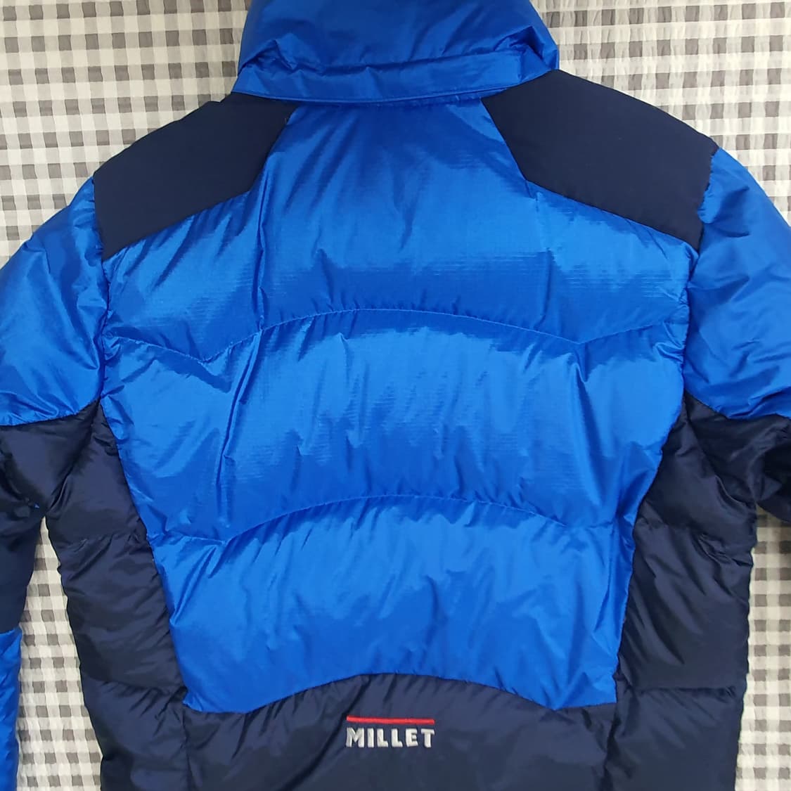 밀레 거위털 겨울패딩 남자95 상품이미지9