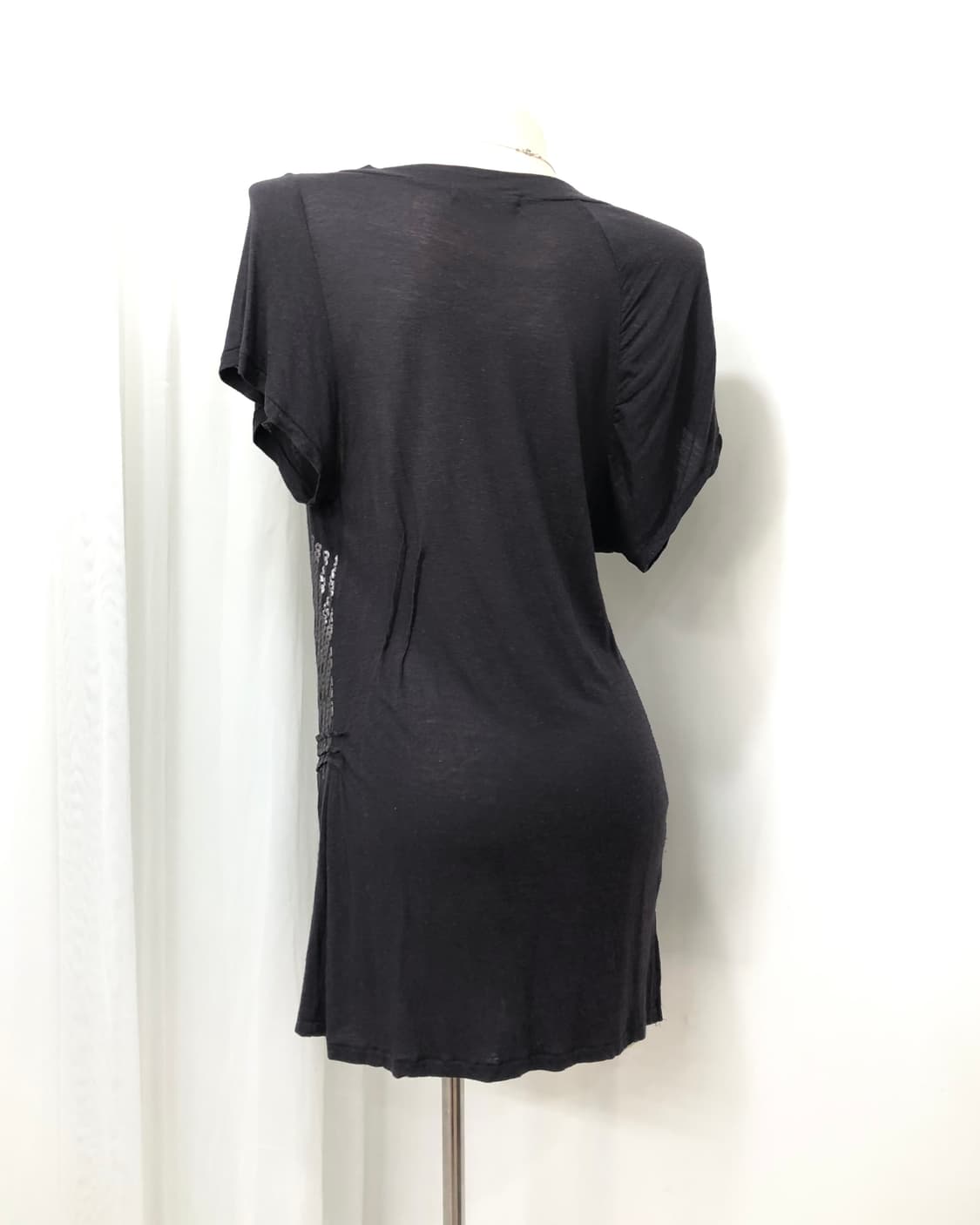 charcoal sequin asymmetrical long top 상품이미지3