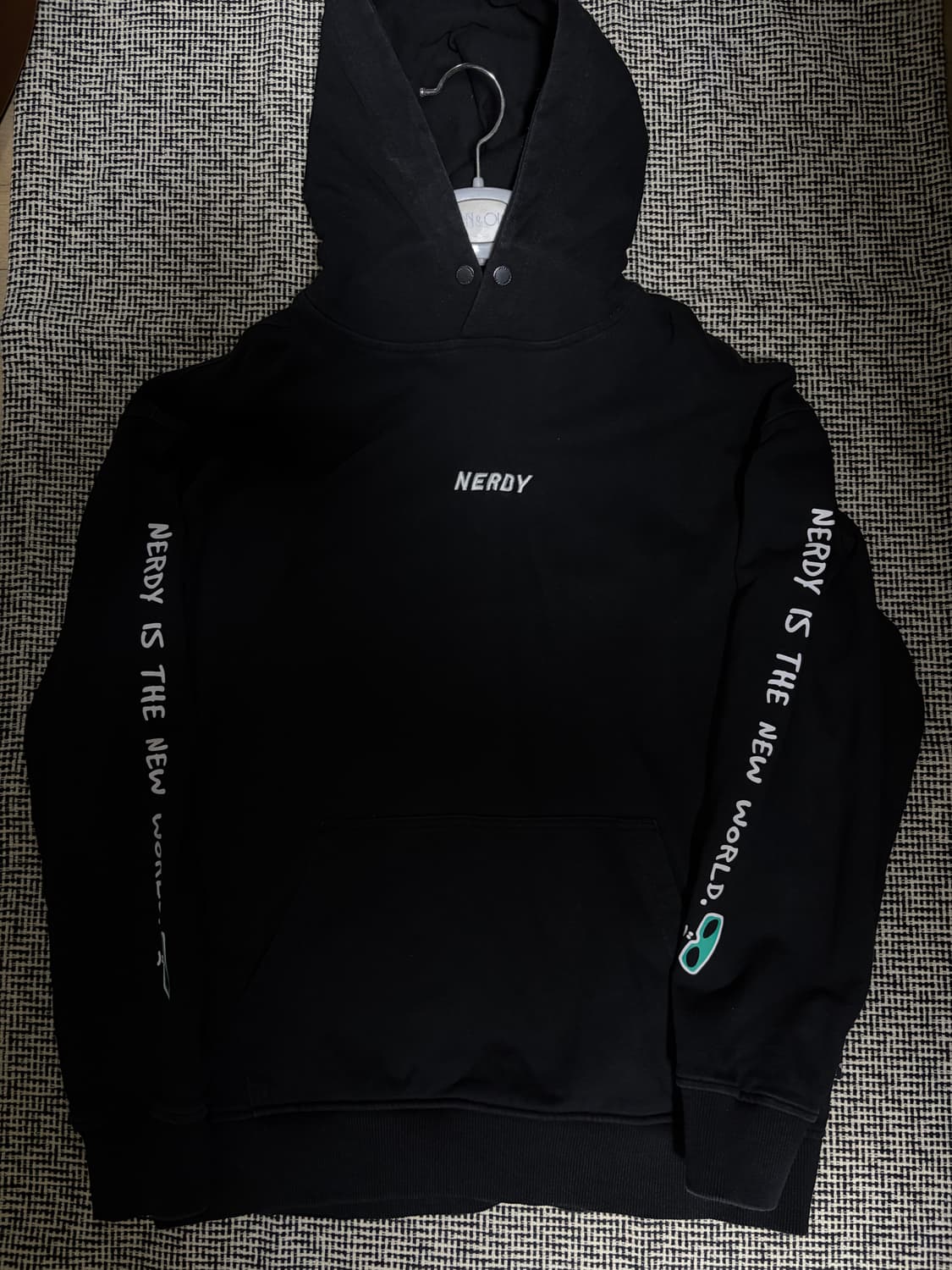 널디 레터링 풀오버 후디 블랙 L 상품이미지1
