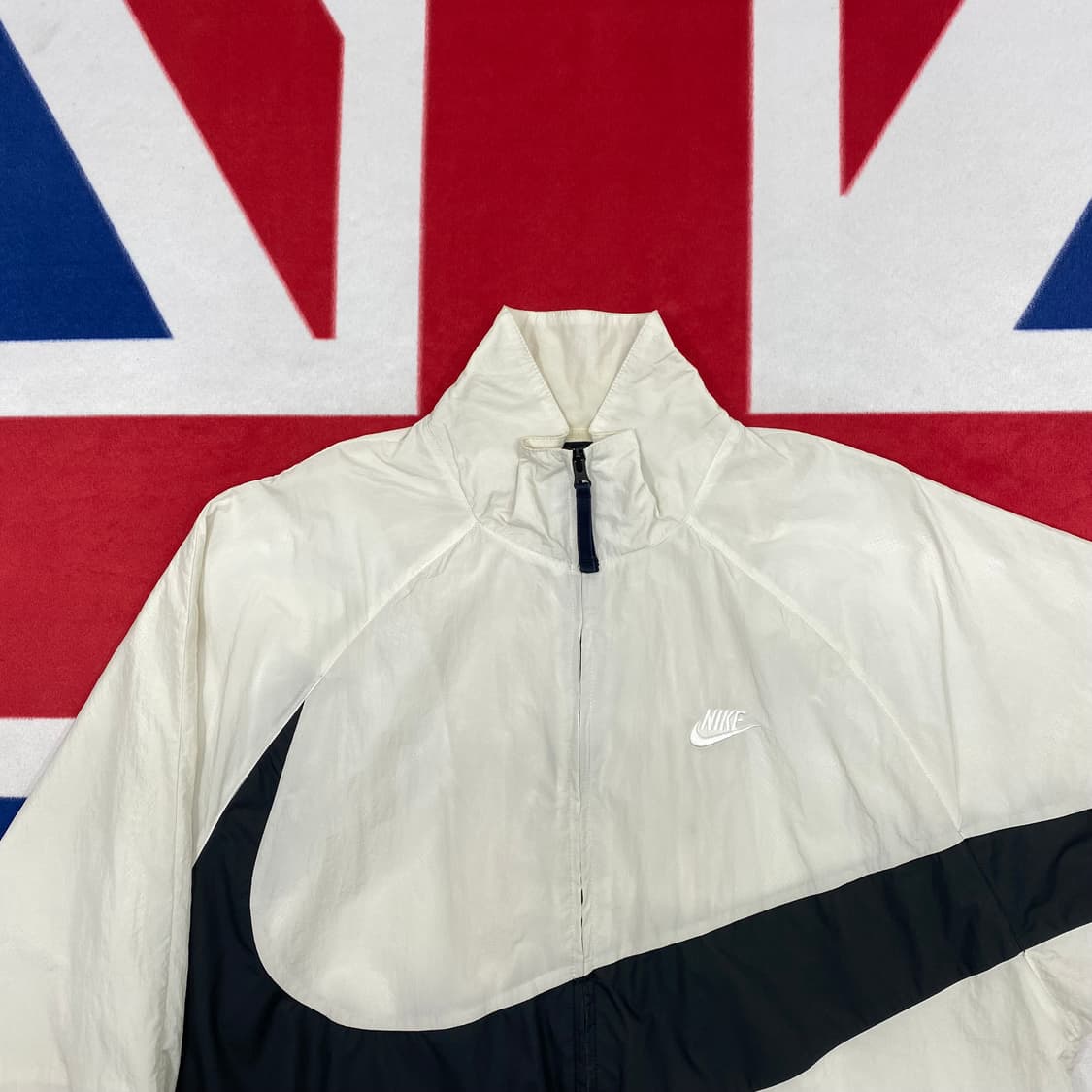 나이키 빅스우시 바람막이 XXL 상품이미지2