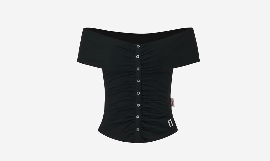(공홈품절) 버튼 셔링 오프숄더 탑 상품이미지1