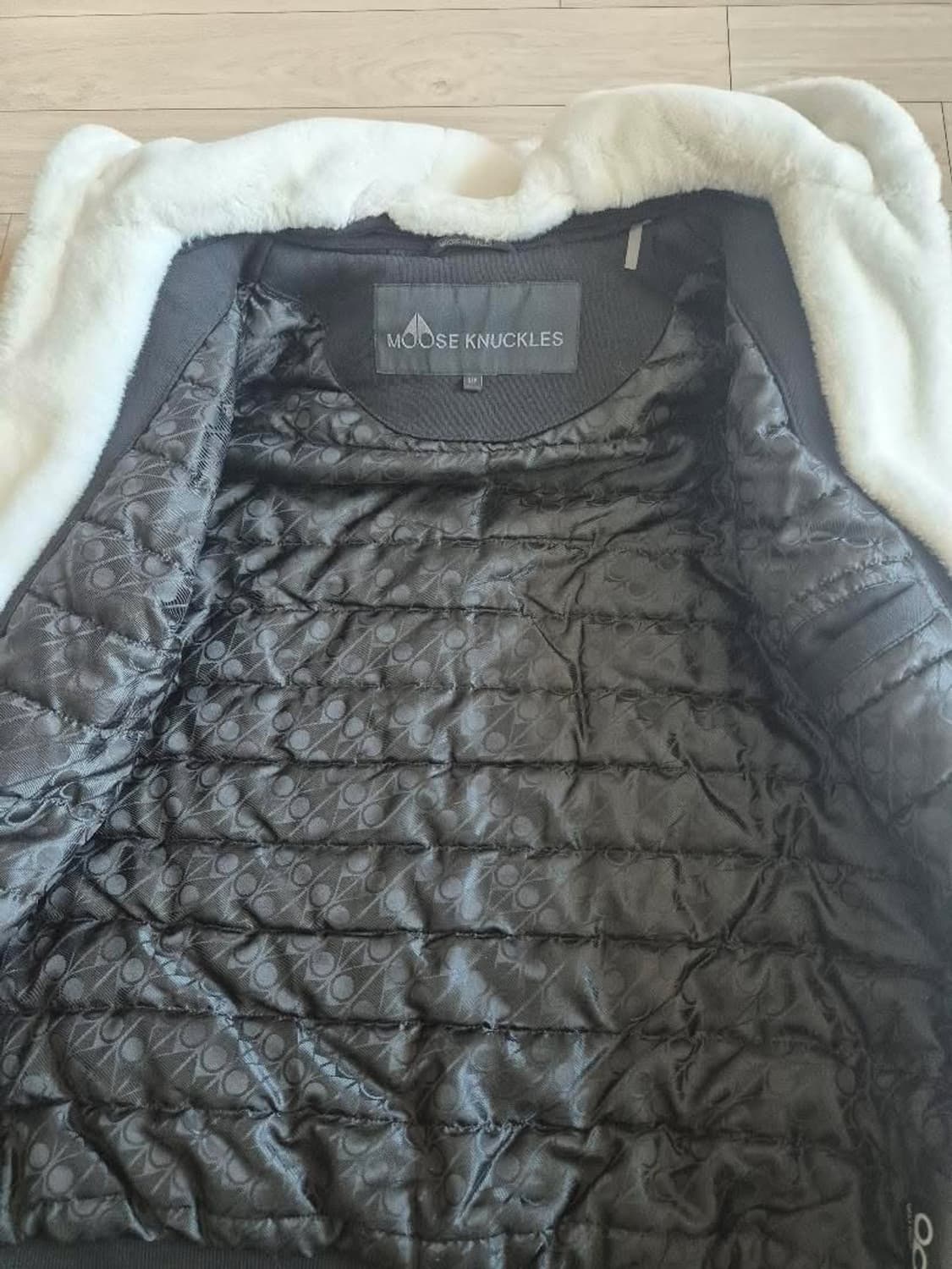 머스너클 버니스웨터  상품이미지3