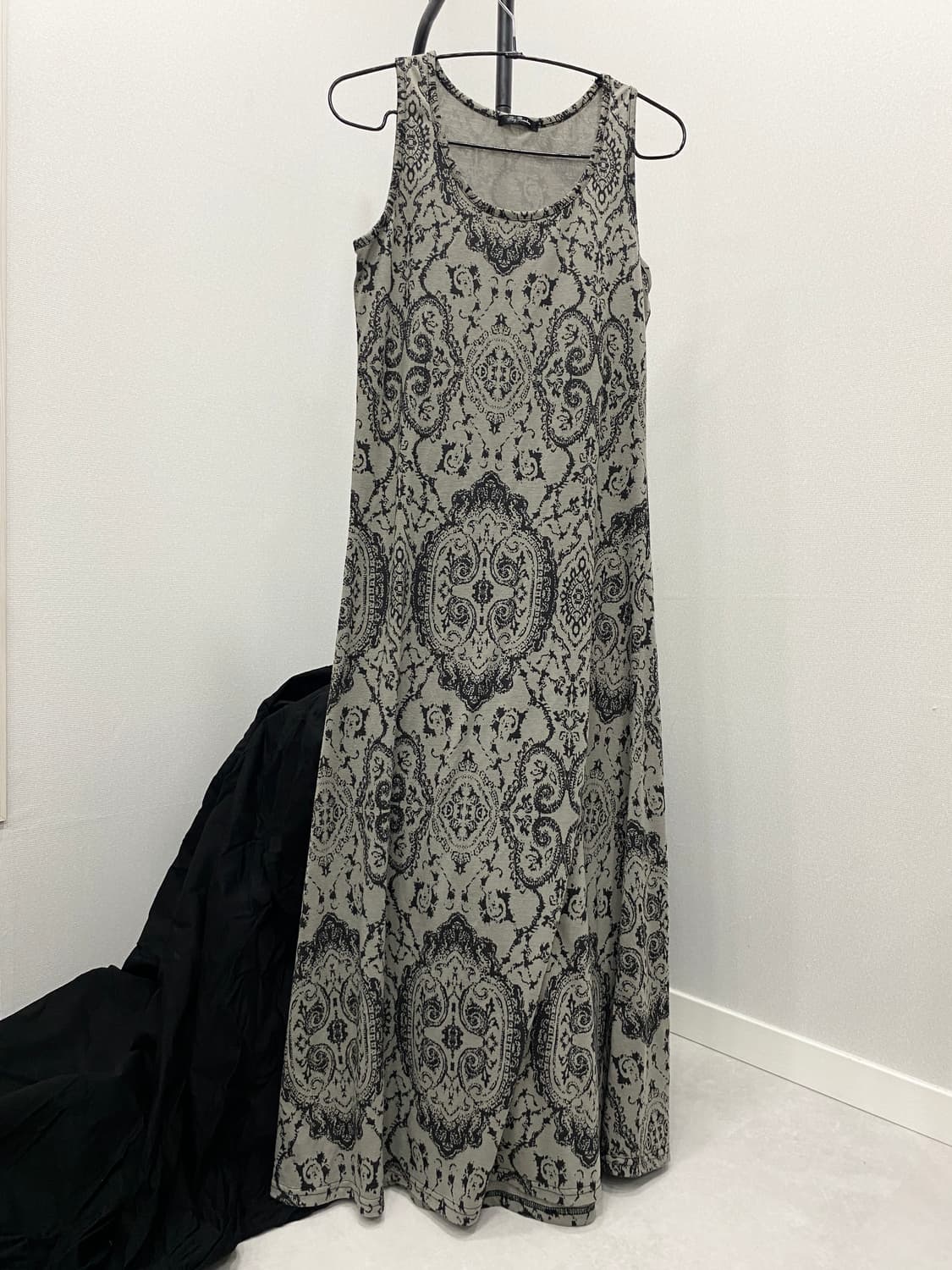 Baroque Ornament Maxi Dress 상품이미지3